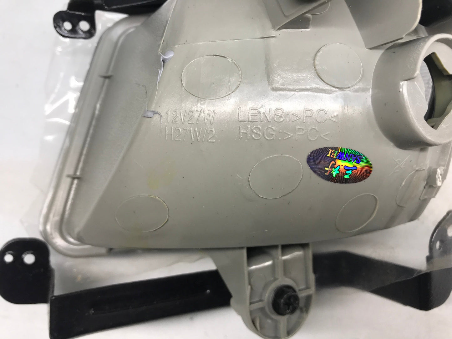 Kia Rio 2006-2011 New Foglight Right Front 922021G000