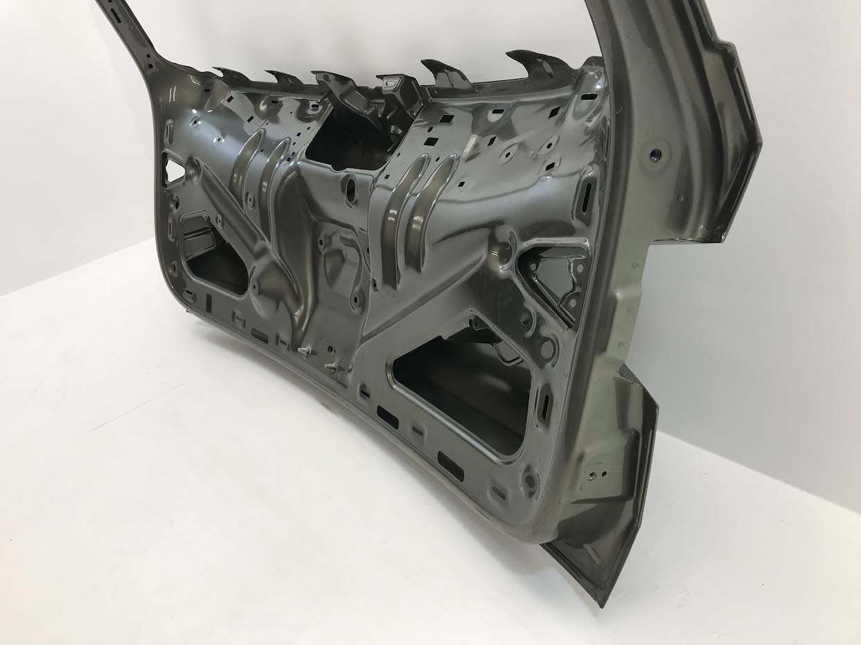 SKODA Kodiaq I 2017-2024 Bootlid Rear Boot 565827159 ( with defect )