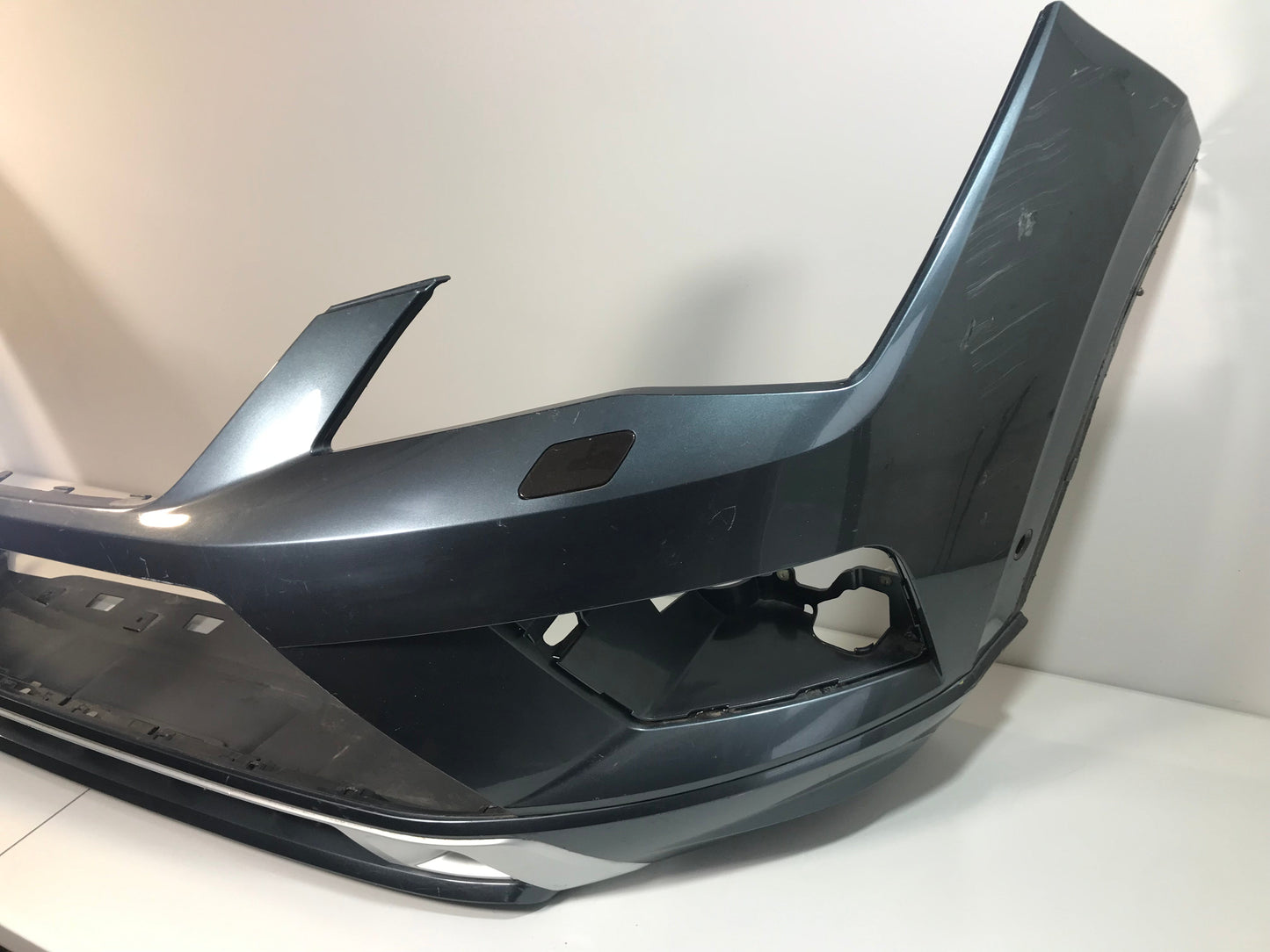 Seat Ateca 575 2016-2020 Front Bumper 575805903A