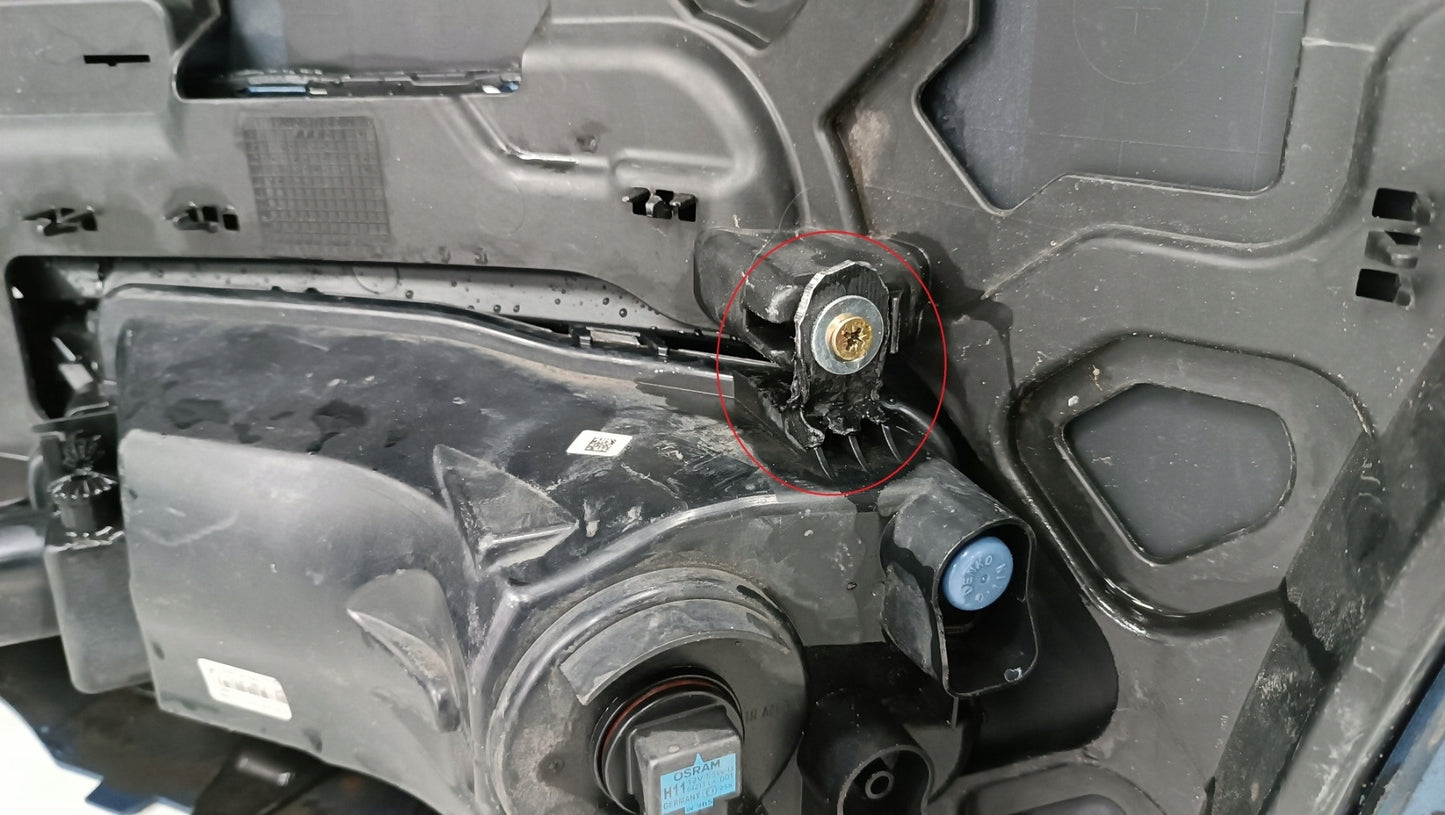 Front Bumper for VW Caddy 2K5 III Second Facelift 2015-2020 / with Fog Lights + Mounting Clips