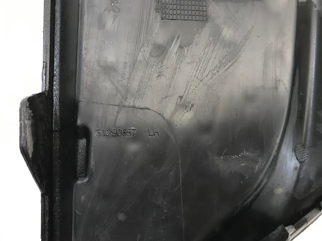 VOLVO XC60  2009-2013 Front Left Grille without hole for foglamp used genuine OEM: 31290657