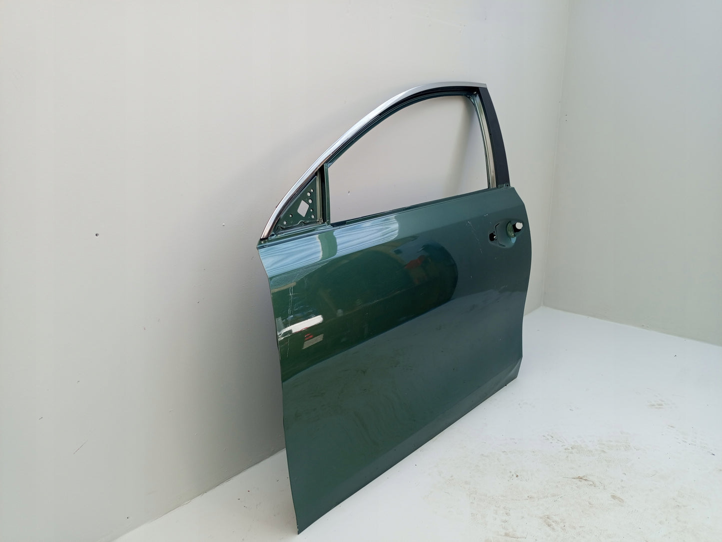 KIA CEED III 3 2018- FRONT LEFT DOOR