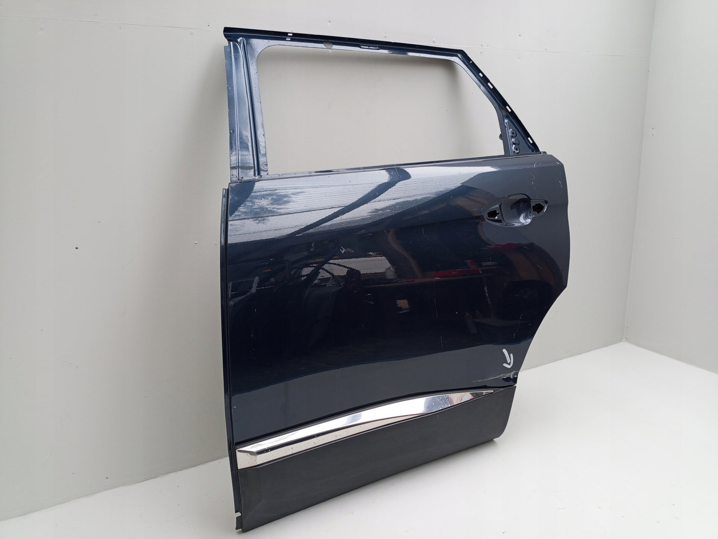 PEUGEOT 5008 II 2 2016- Left Rear Door