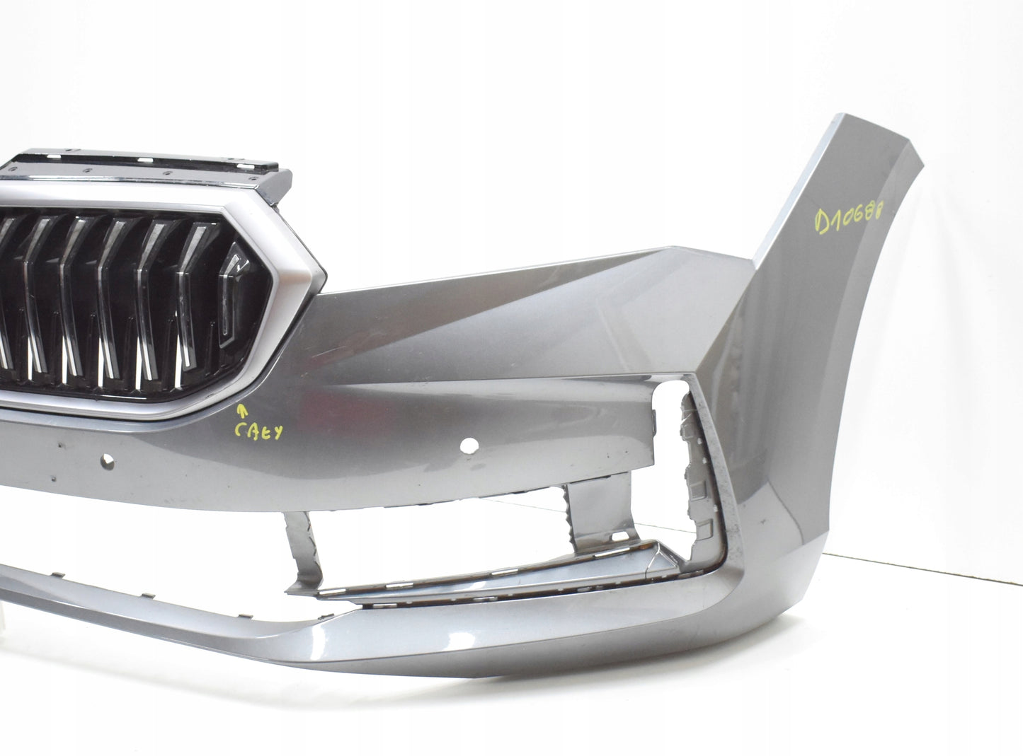 SKODA SUPERB IV 3P 3P3 FRONT BUMPER ORIGINAL + GRILL