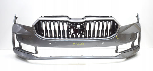SKODA SUPERB IV 3P 3P3 FRONT BUMPER ORIGINAL + GRILL