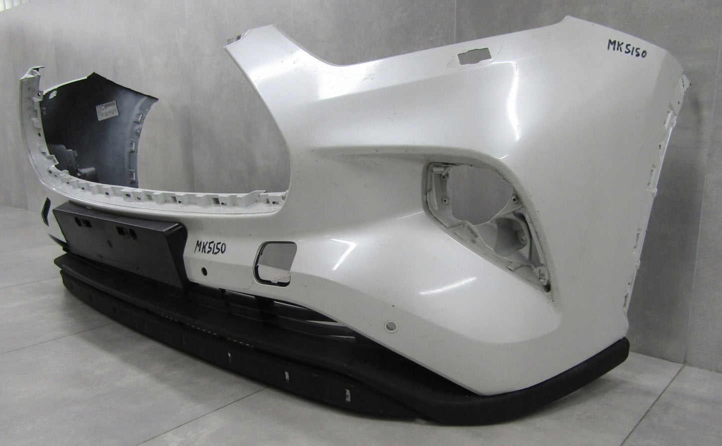 Front bumper TOYOTA Highlander IV 19-22