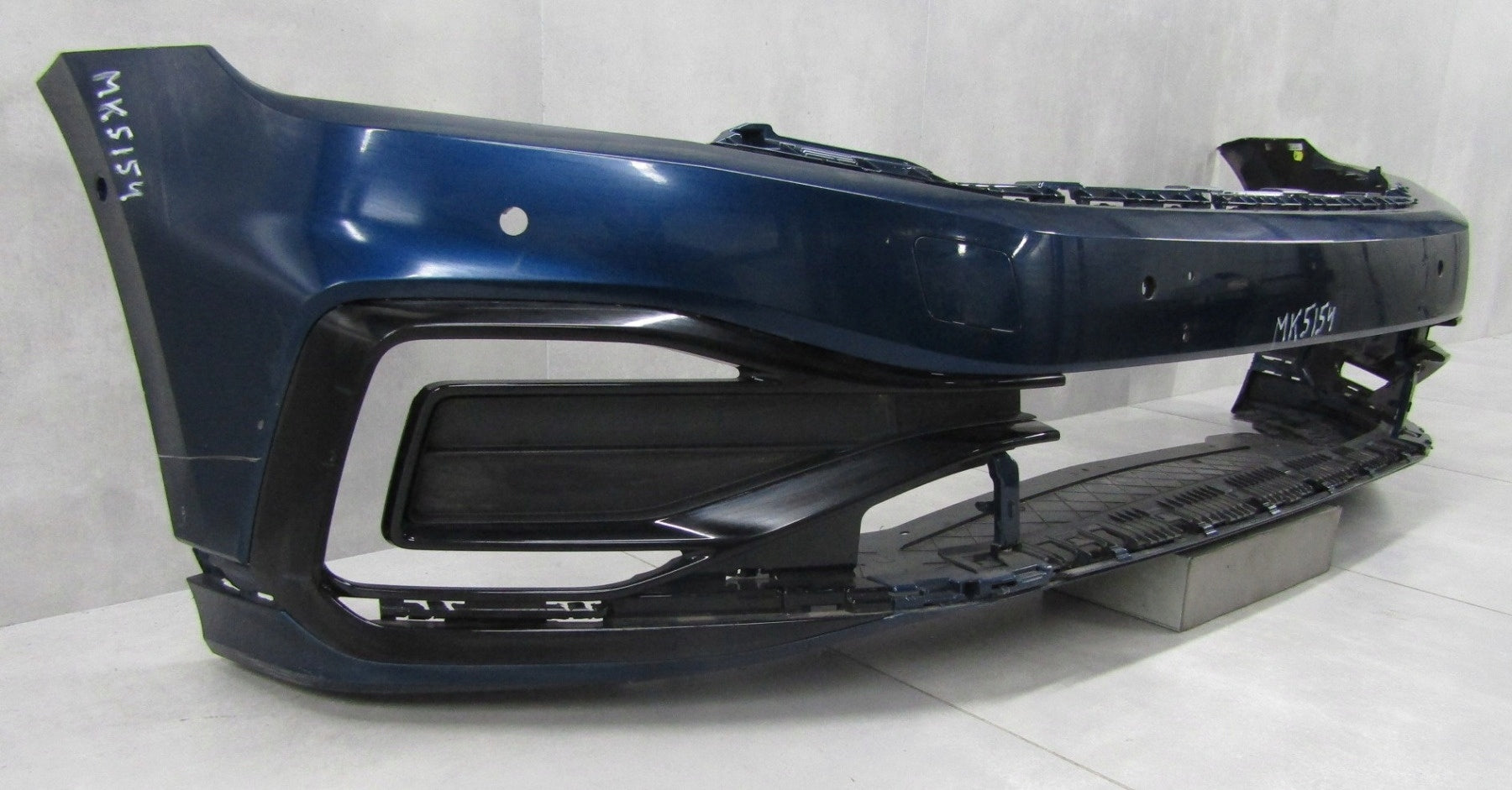 Front Bumper for Volkswagen VW Passat B8 GTE LIFT 2019-2023 (+ Floor)