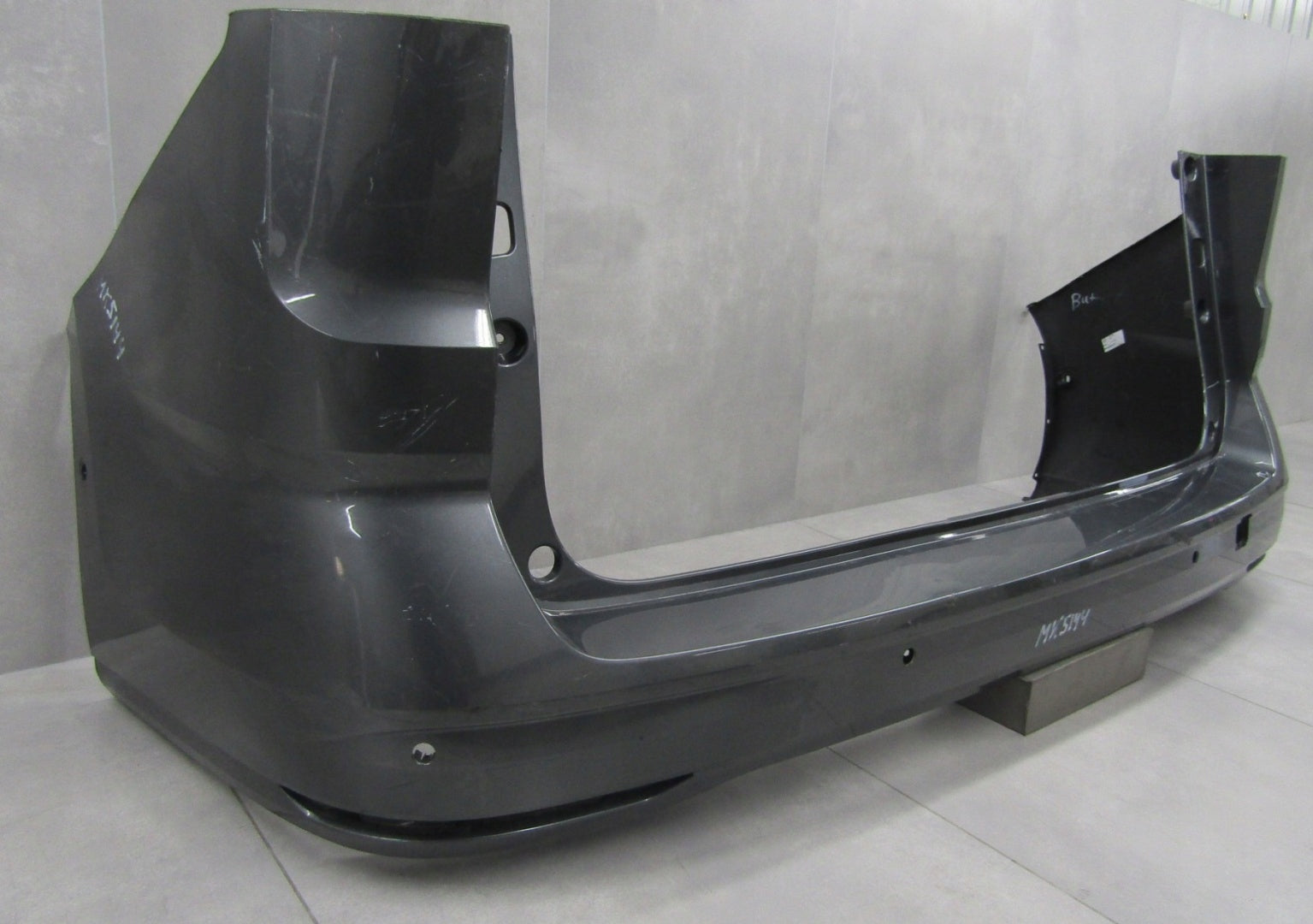 Rear Bumper Volkswagen VW Multivan T7 7T0 21-