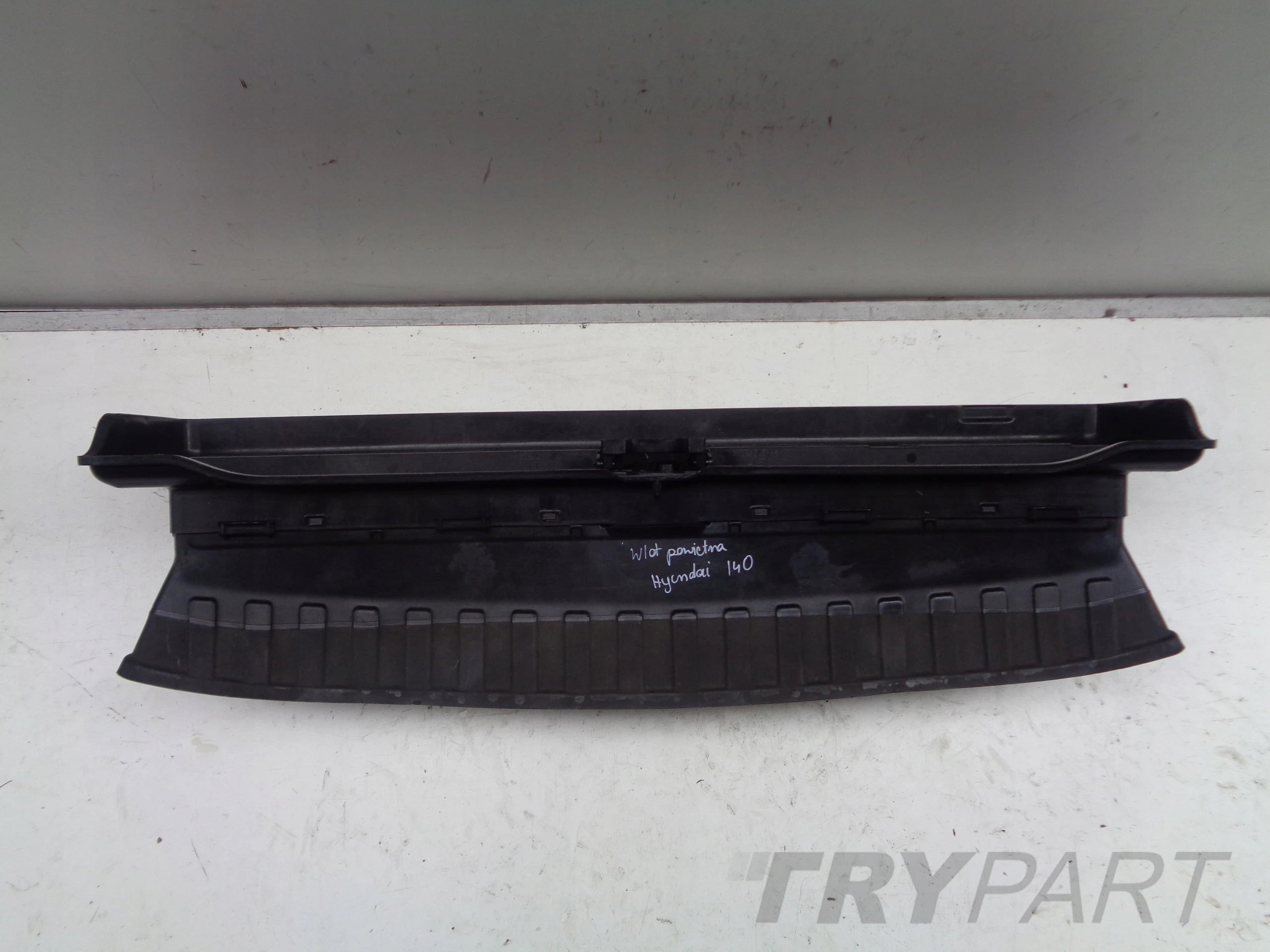 AIR INLET DUCT HYUNDAI I40 11-