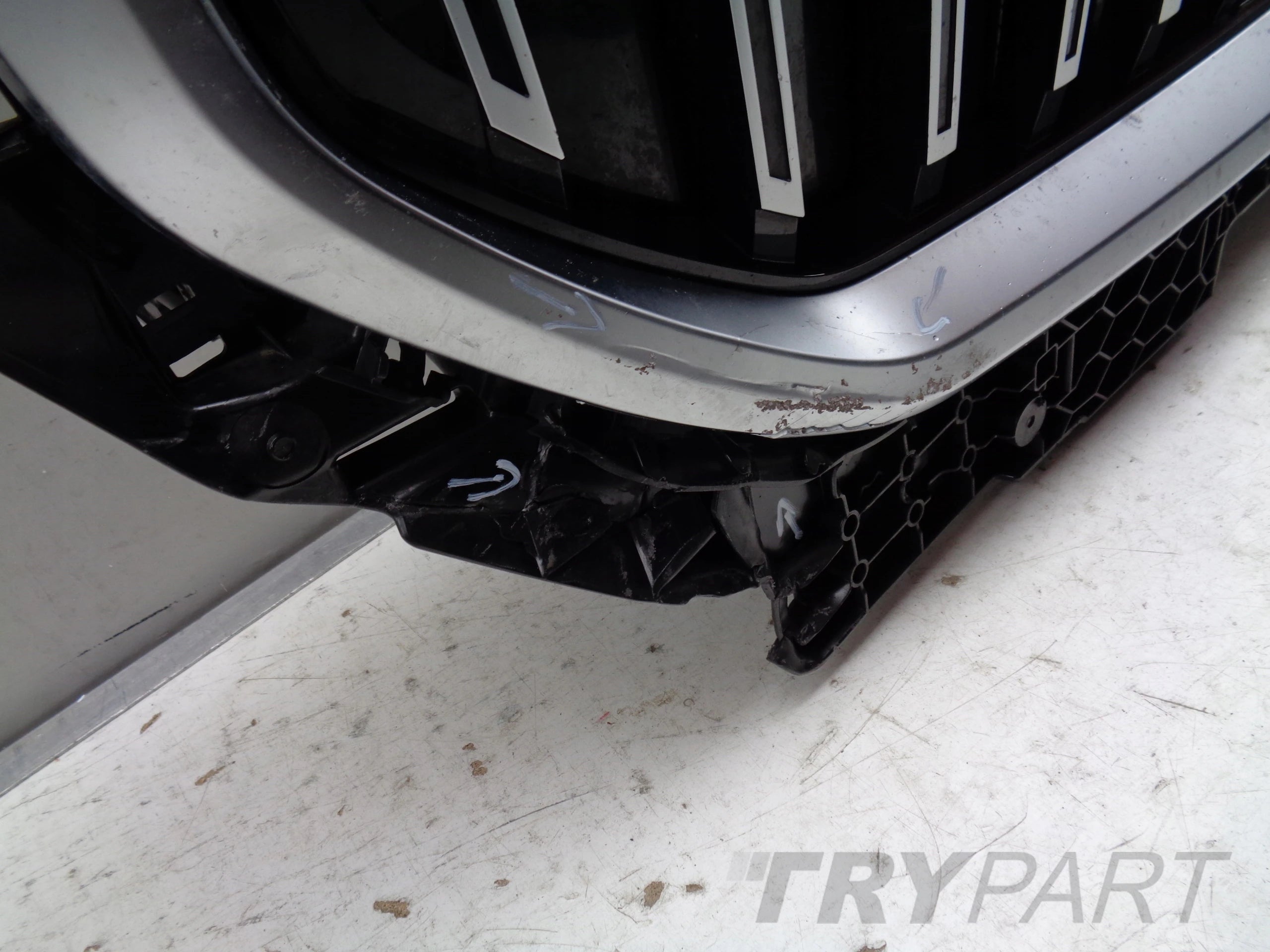 AIR INTAKE GRILLE RADIATOR GRILL BMW I5 G60