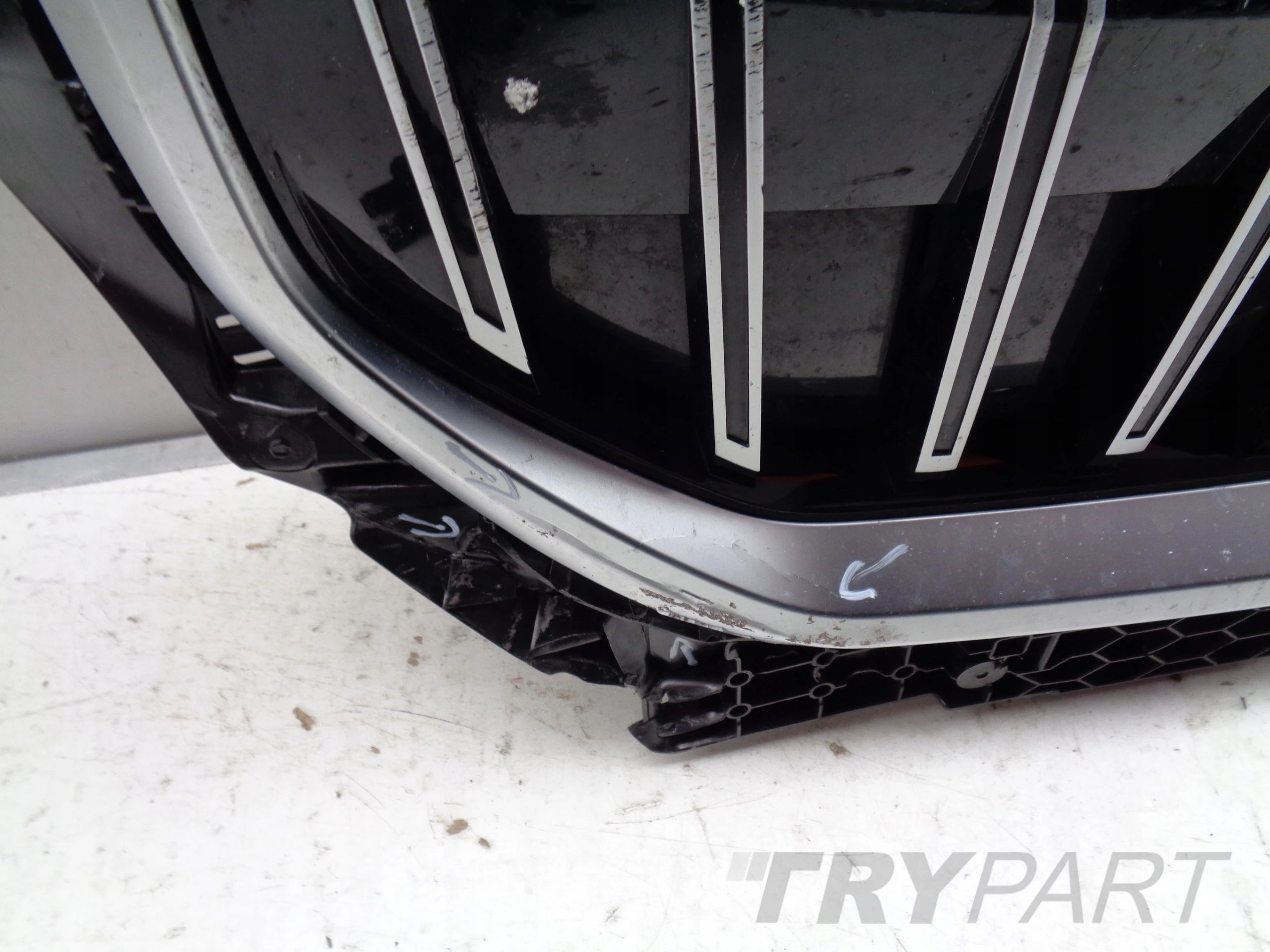 AIR INTAKE GRILLE RADIATOR GRILL BMW I5 G60
