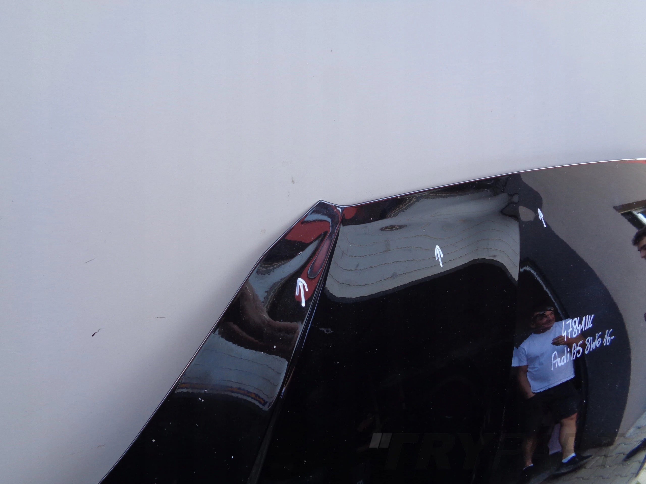 AUDI A5 8W 8W6 16- ENGINE HOOD COVER NO. 47841