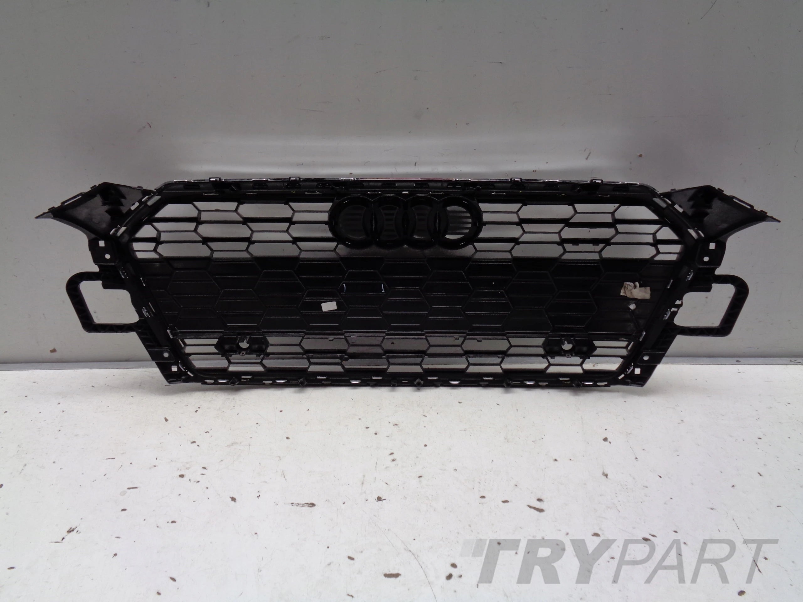 AUDI A5 8W6 19- LIFT GRILLE COVER