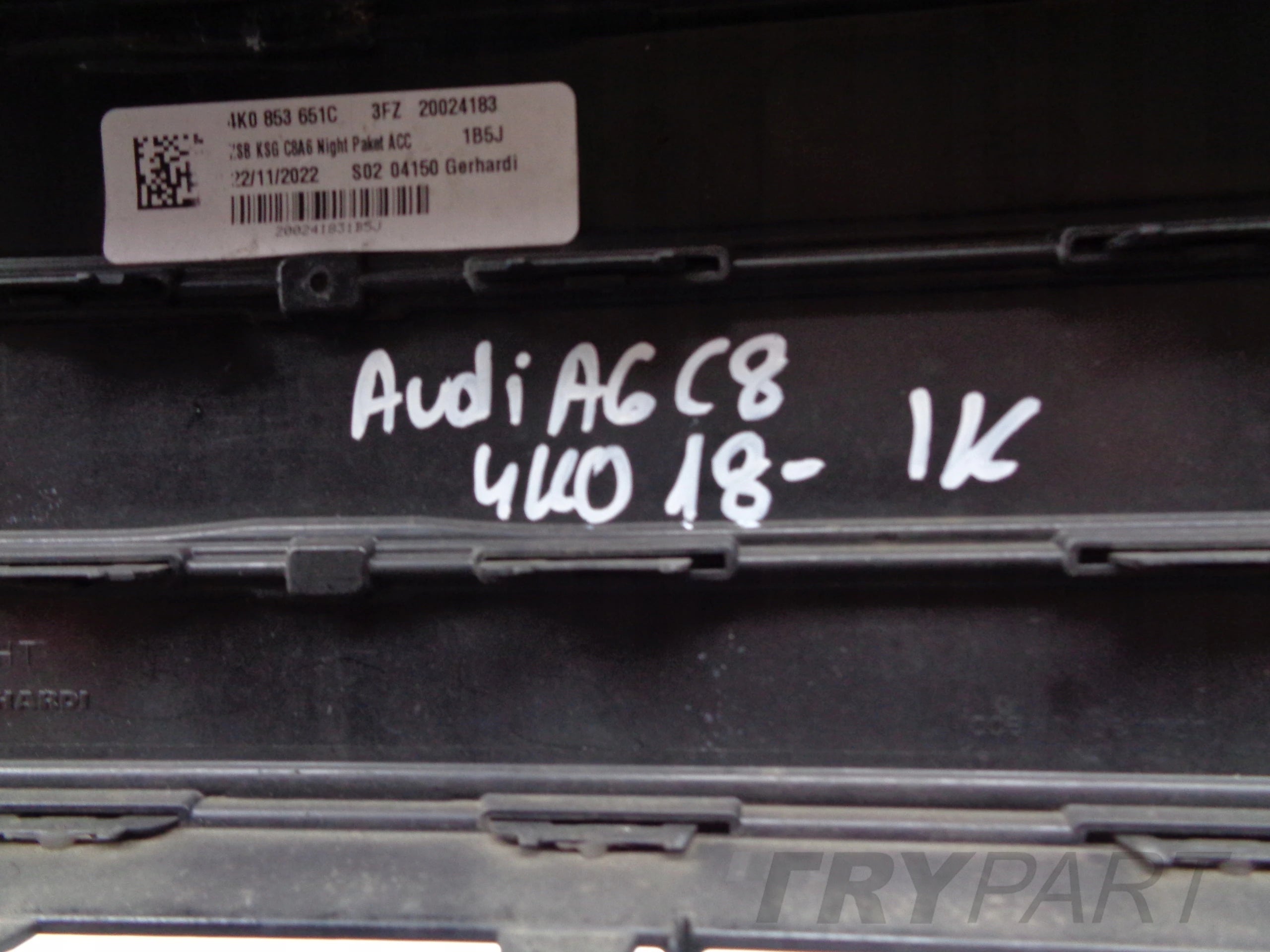 AUDI A6 C8 4K 4K0 18- BLACK GRILLE RADIATOR GRILL COVER