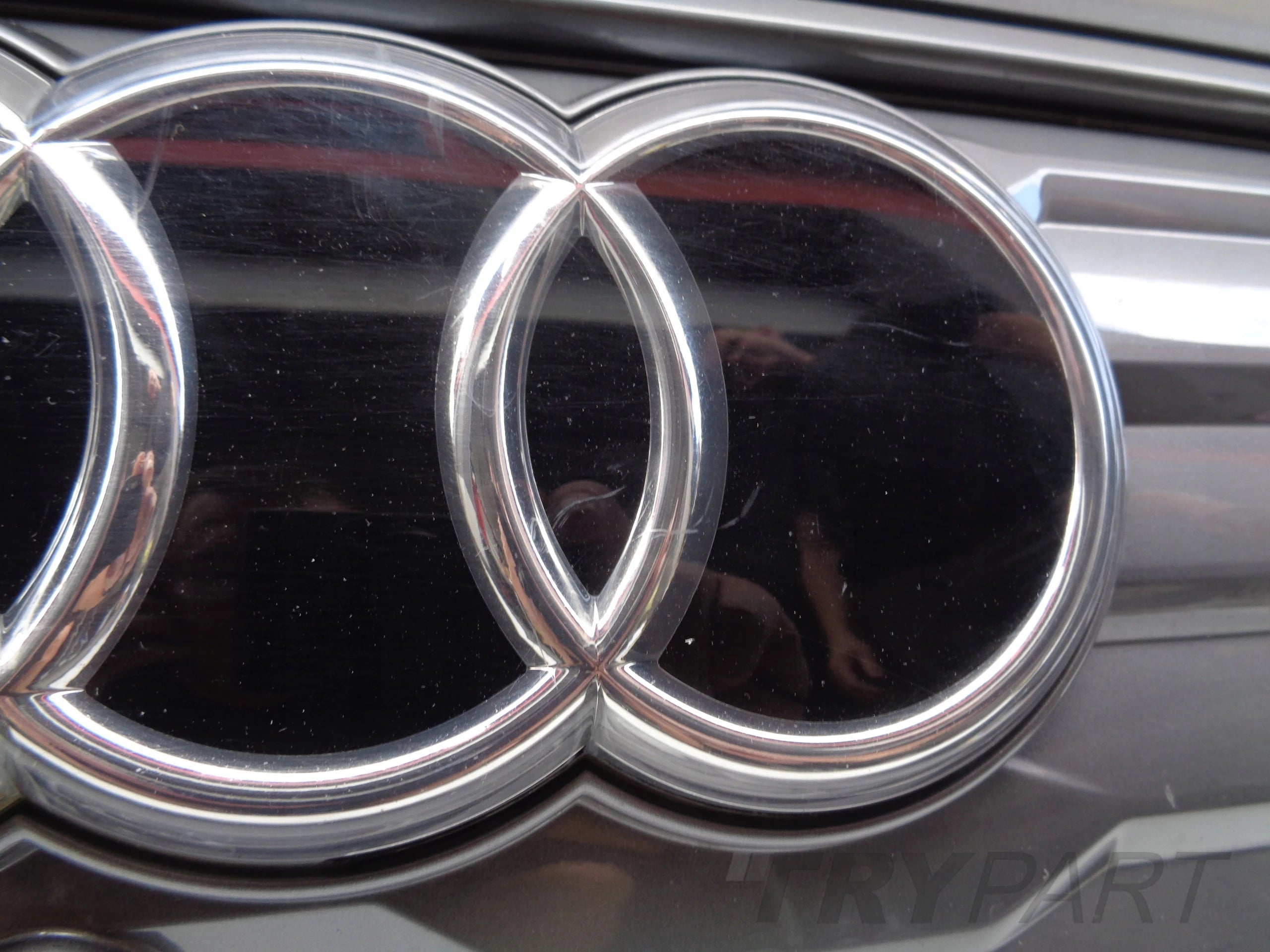 AUDI Q4 89A E-TRON BUMPER GRILLE