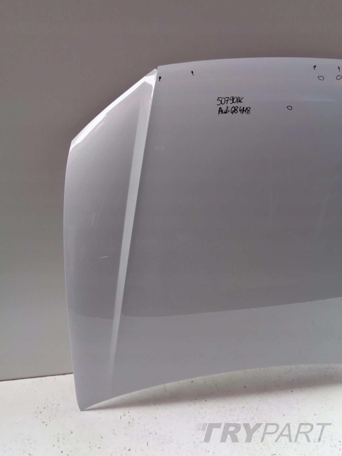 AUDI Q8 4M8 HOOD ENGINE COVER NO. 50790