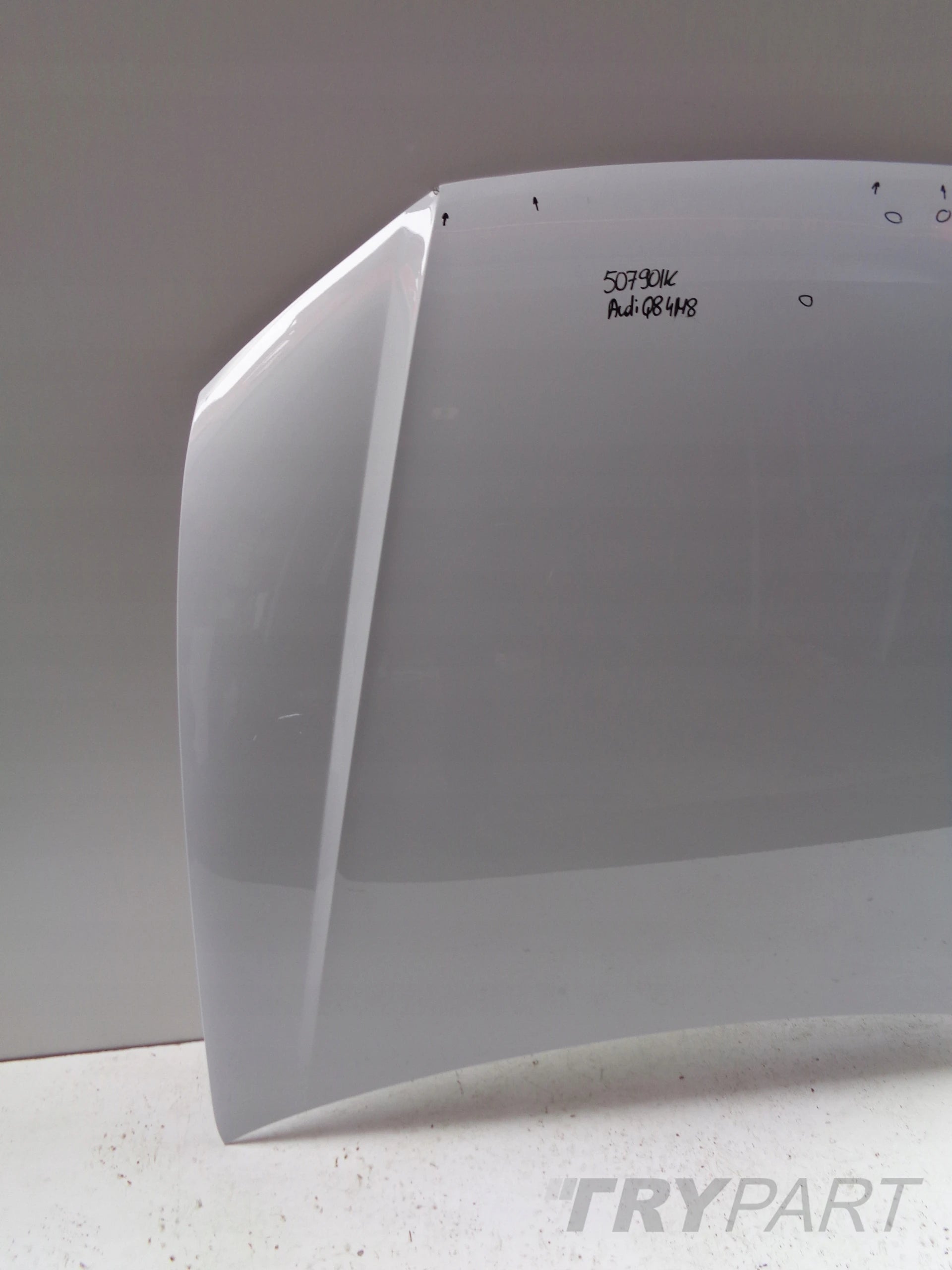 AUDI Q8 4M8 HOOD ENGINE COVER NO. 50790