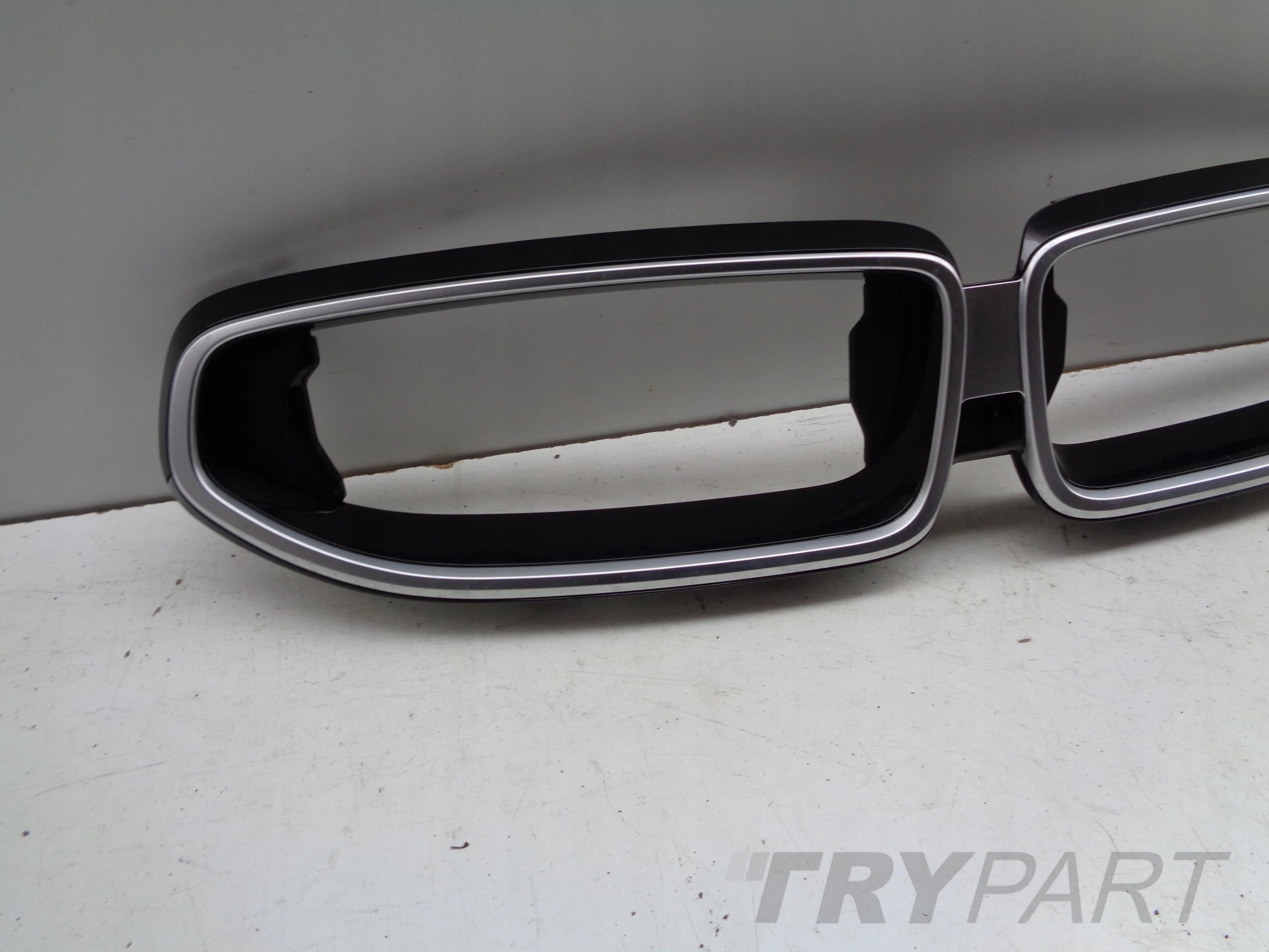 BMW 2 G42 Coupe Grille Cover