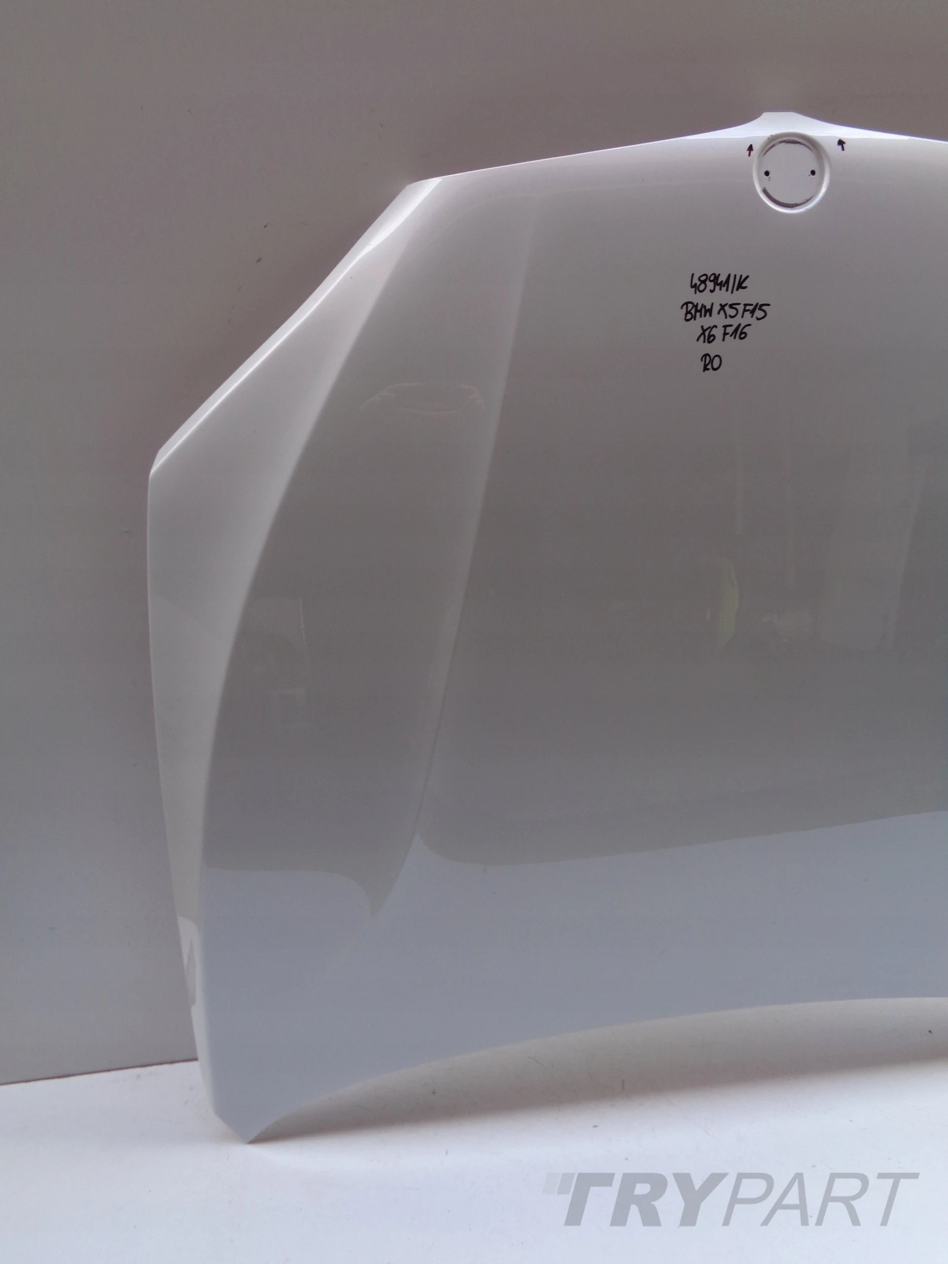 BMW X5 F15 X6 F16 ENGINE HOOD COVER NO. 48941
