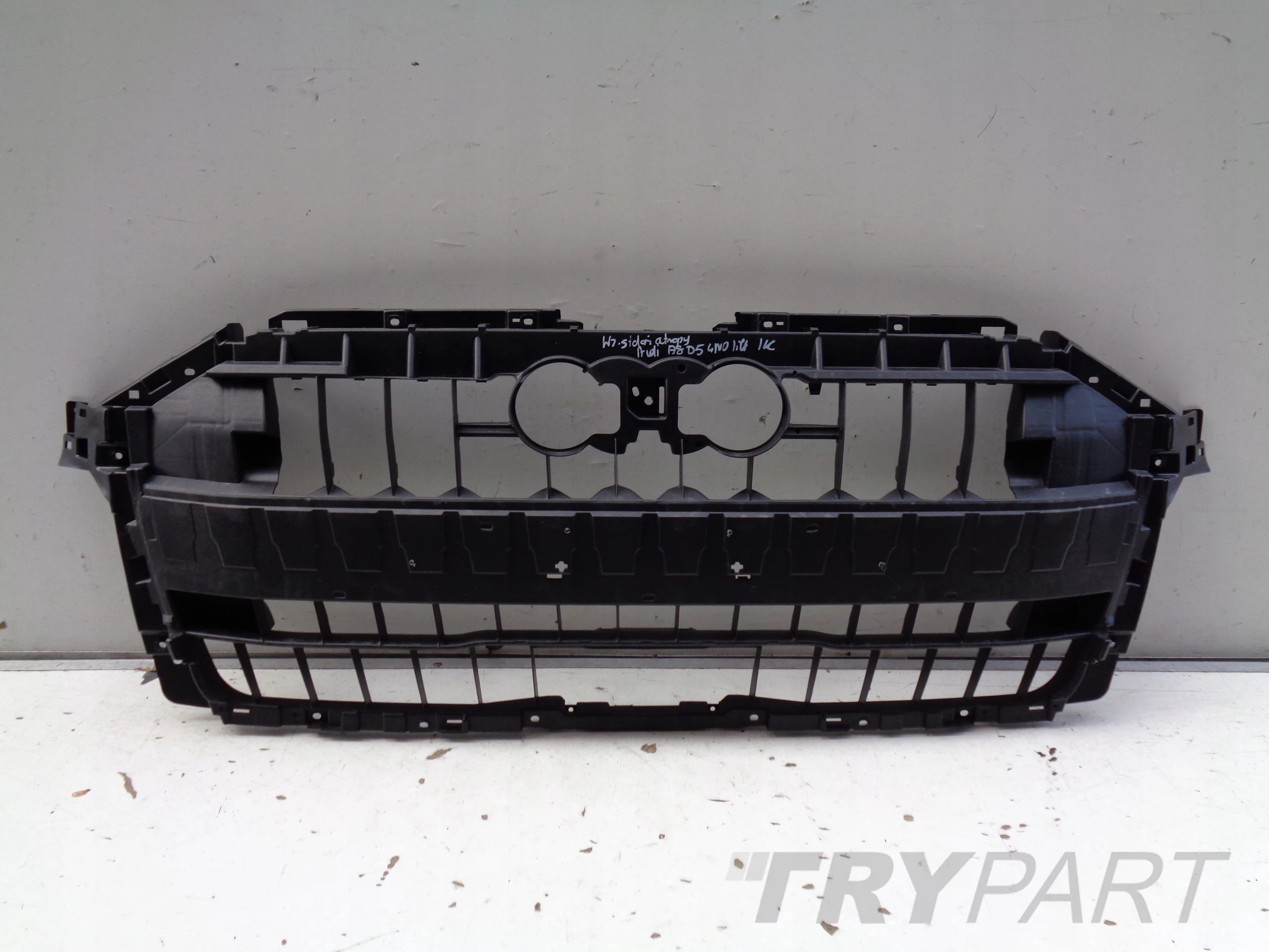 BUMPER GRILLE BRACKET REINFORCEMENT AUDI A8 D5 4N 4N0 21- FACELIFT