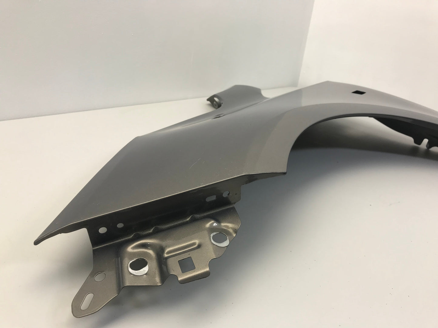 Opel Corsa (E) 2015-2019 Front Left Wing, Fender Used OEM: 1100060