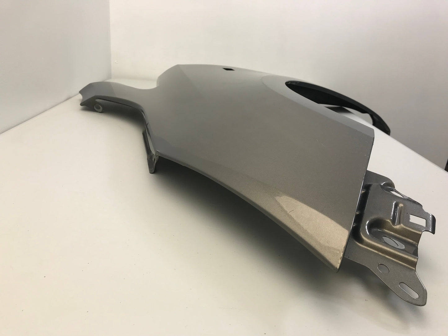 Opel Corsa (E) 2015-2019 Front Left Wing, Fender Used OEM: 1100060