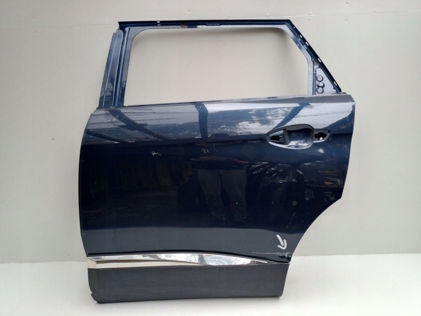 PEUGEOT 5008 II 2 2016- Left Rear Door