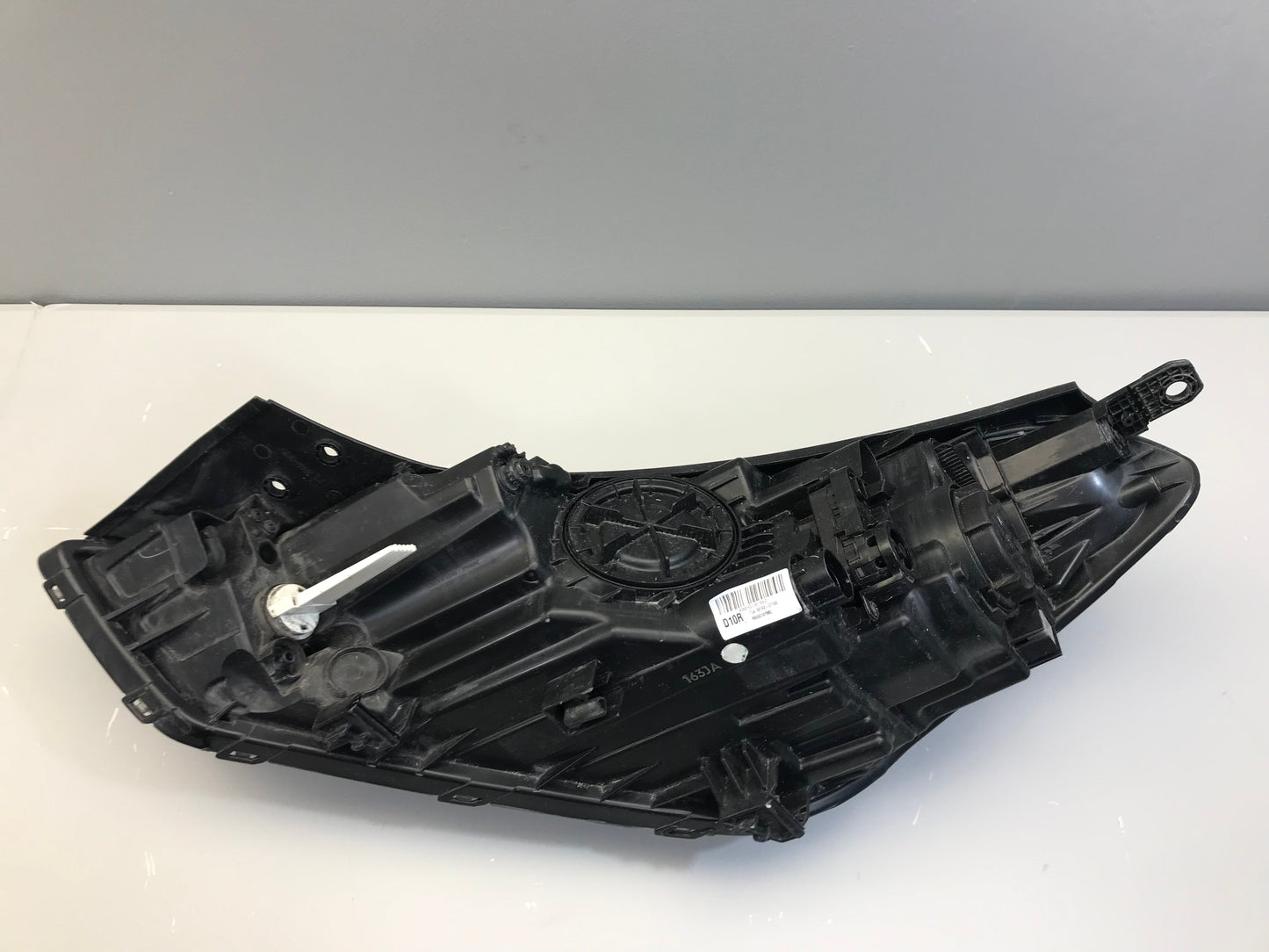 Hyundai Tucson TL 2015-2020  Headlight Front Right 2017 ( with defect LHD car ) 92102D7XXX