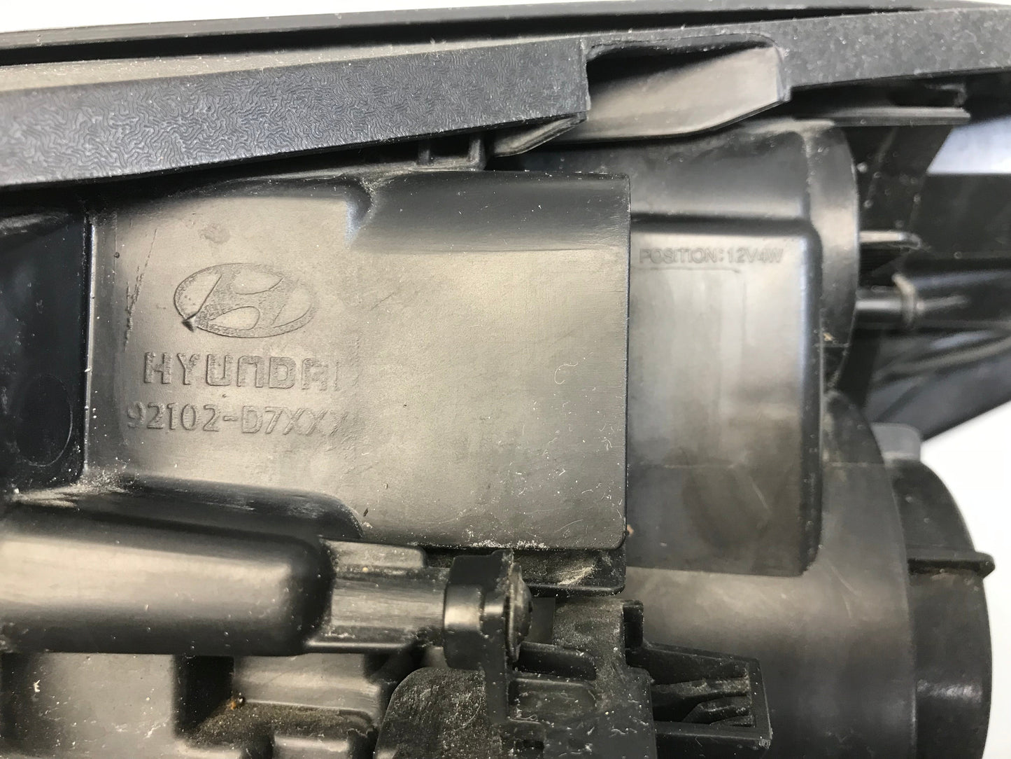 Hyundai Tucson TL 2015-2020  Headlight Front Right 2017 ( with defect LHD car ) 92102D7XXX