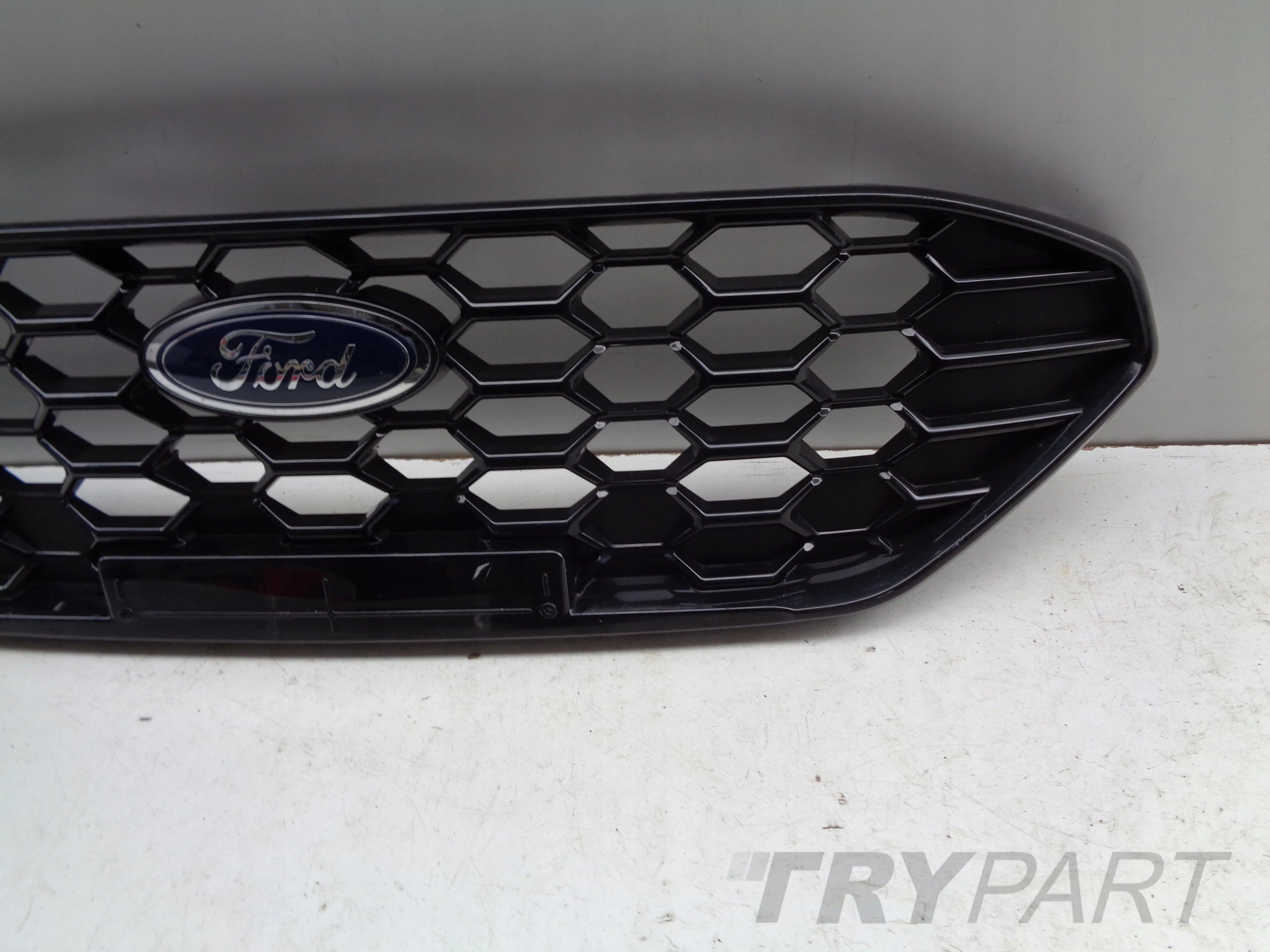 FORD FIESTA MK8 21- LIFT ST LINE GRILLE COVER