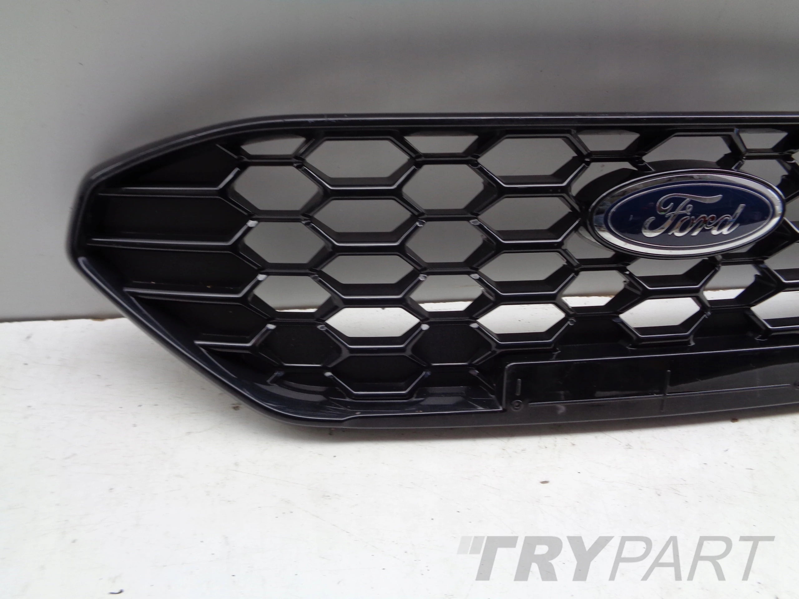 FORD FIESTA MK8 21- LIFT ST LINE GRILLE COVER