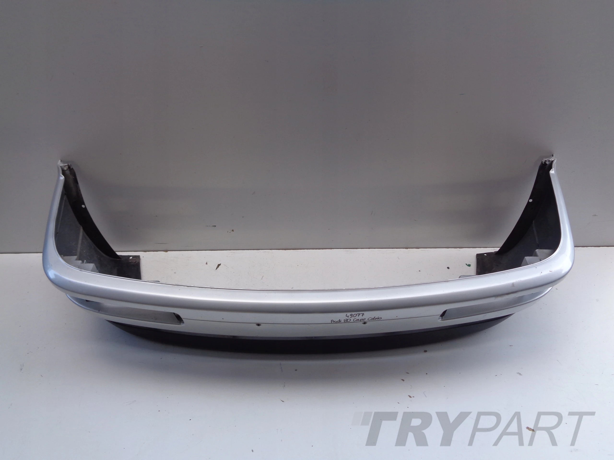 FRONT BUMPER AUDI 80 COUPE CABRIO NO. 49077