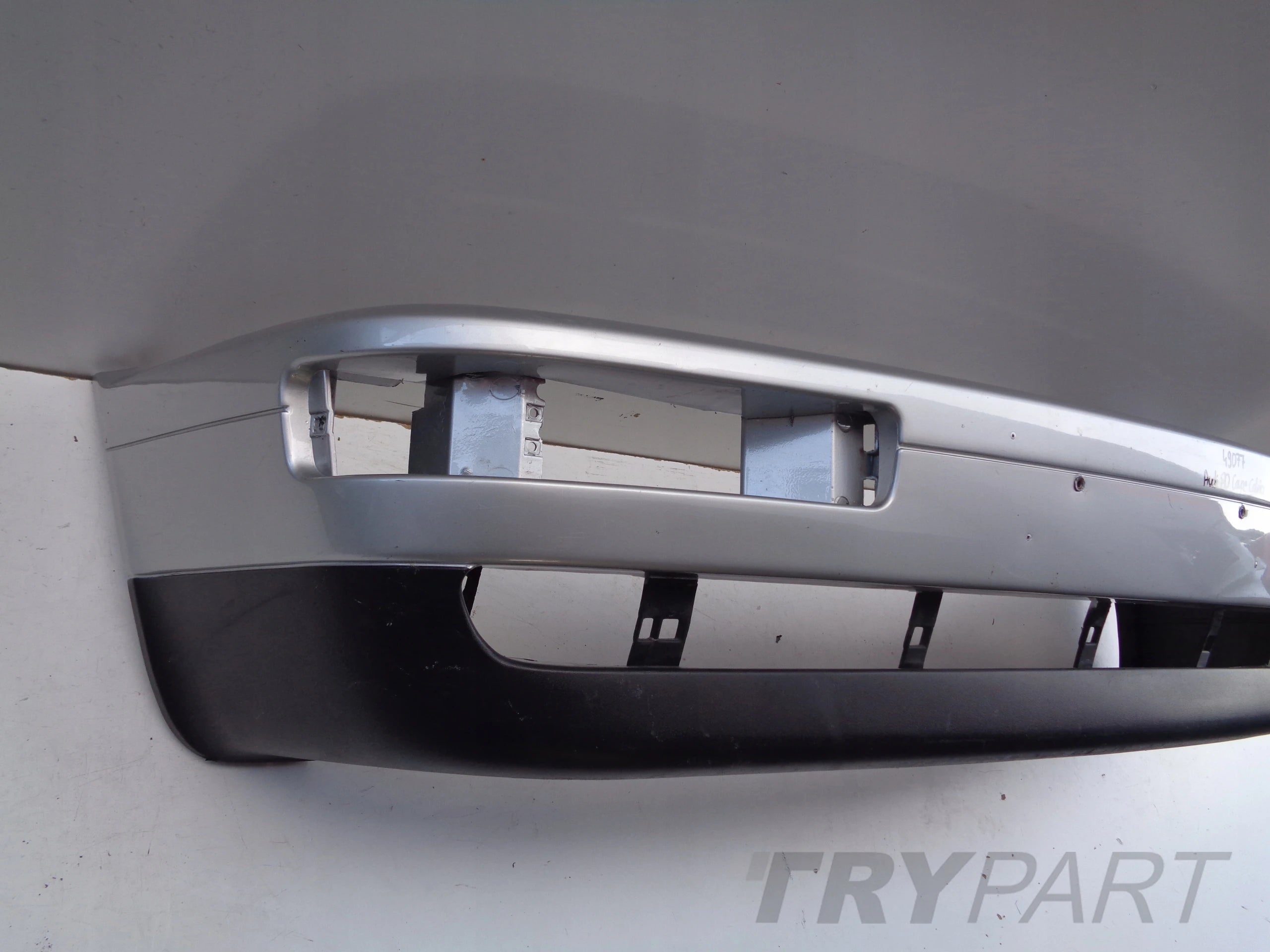 FRONT BUMPER AUDI 80 COUPE CABRIO NO. 49077
