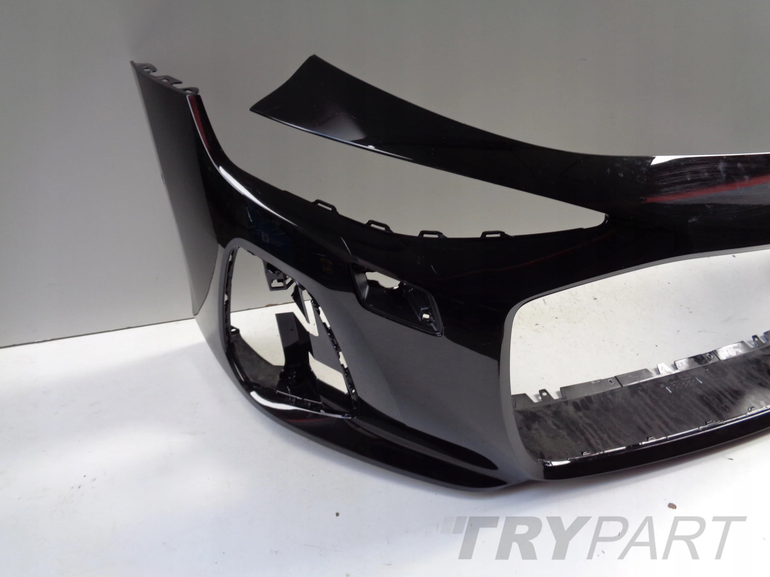 FRONT BUMPER AUDI A6 C9 4P 4P0 24- NO. 51232