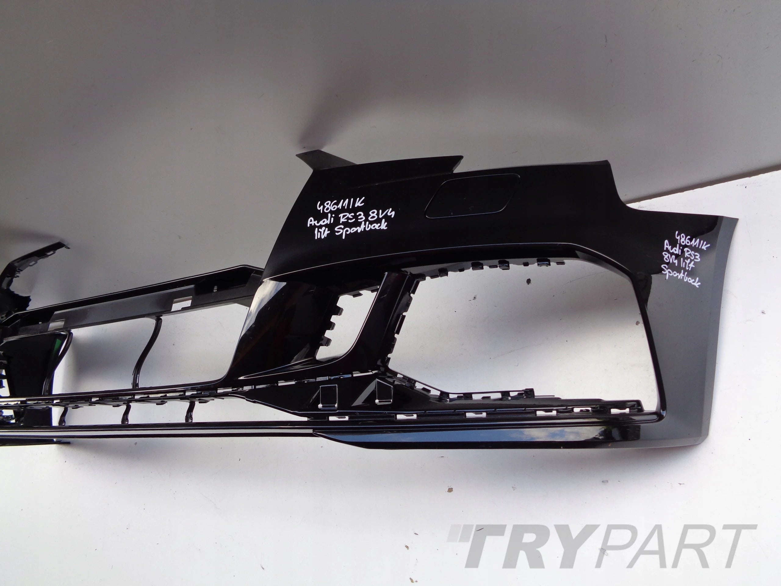 FRONT BUMPER AUDI RS3 8V 8V0 8V4 SPORTBACK LIFT NO. 48611
