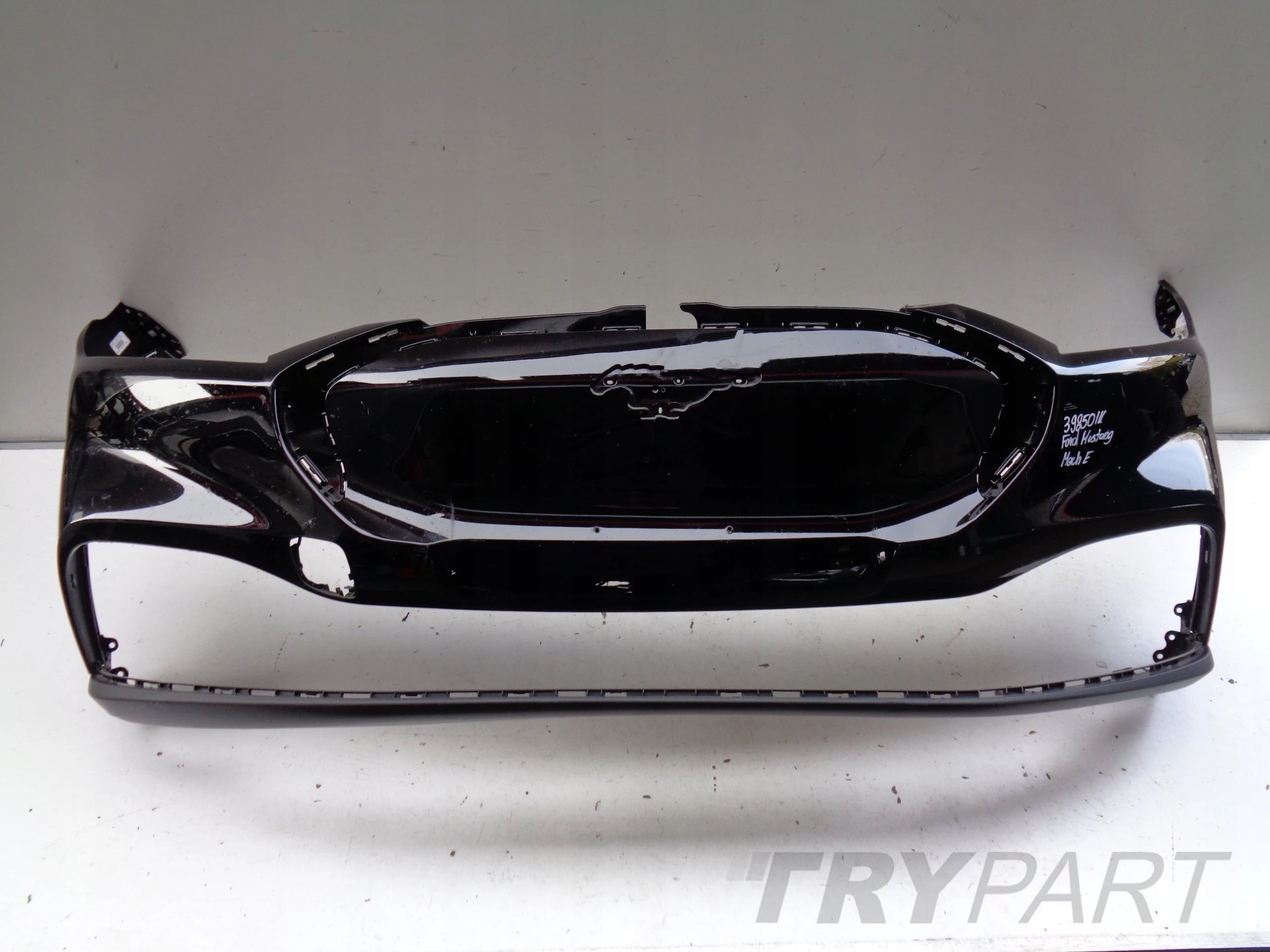 FRONT BUMPER FOR FORD MUSTANG MACH E NO. 39850