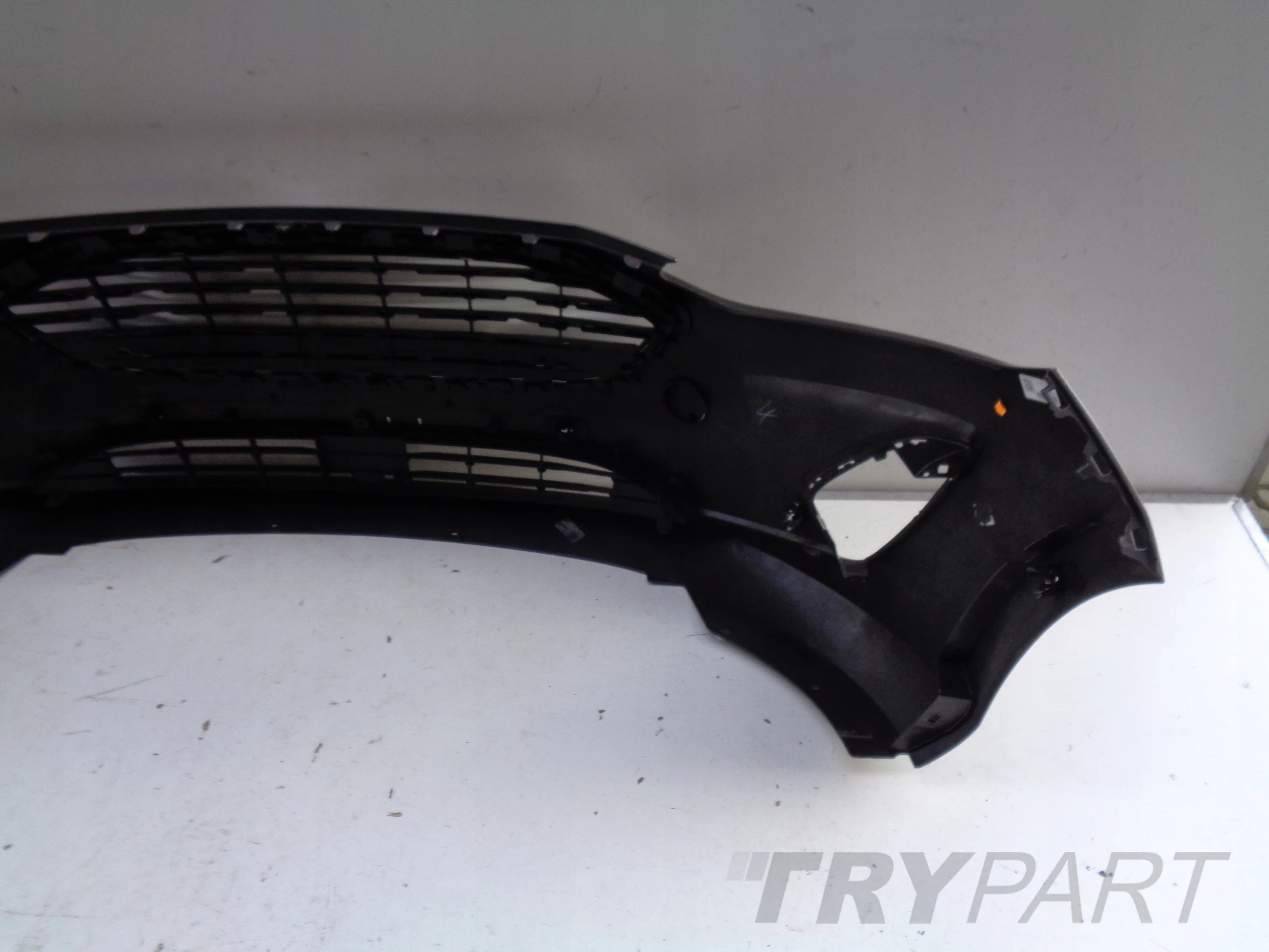 FRONT BUMPER FORD FIESTA MK8 17- NO. 37094