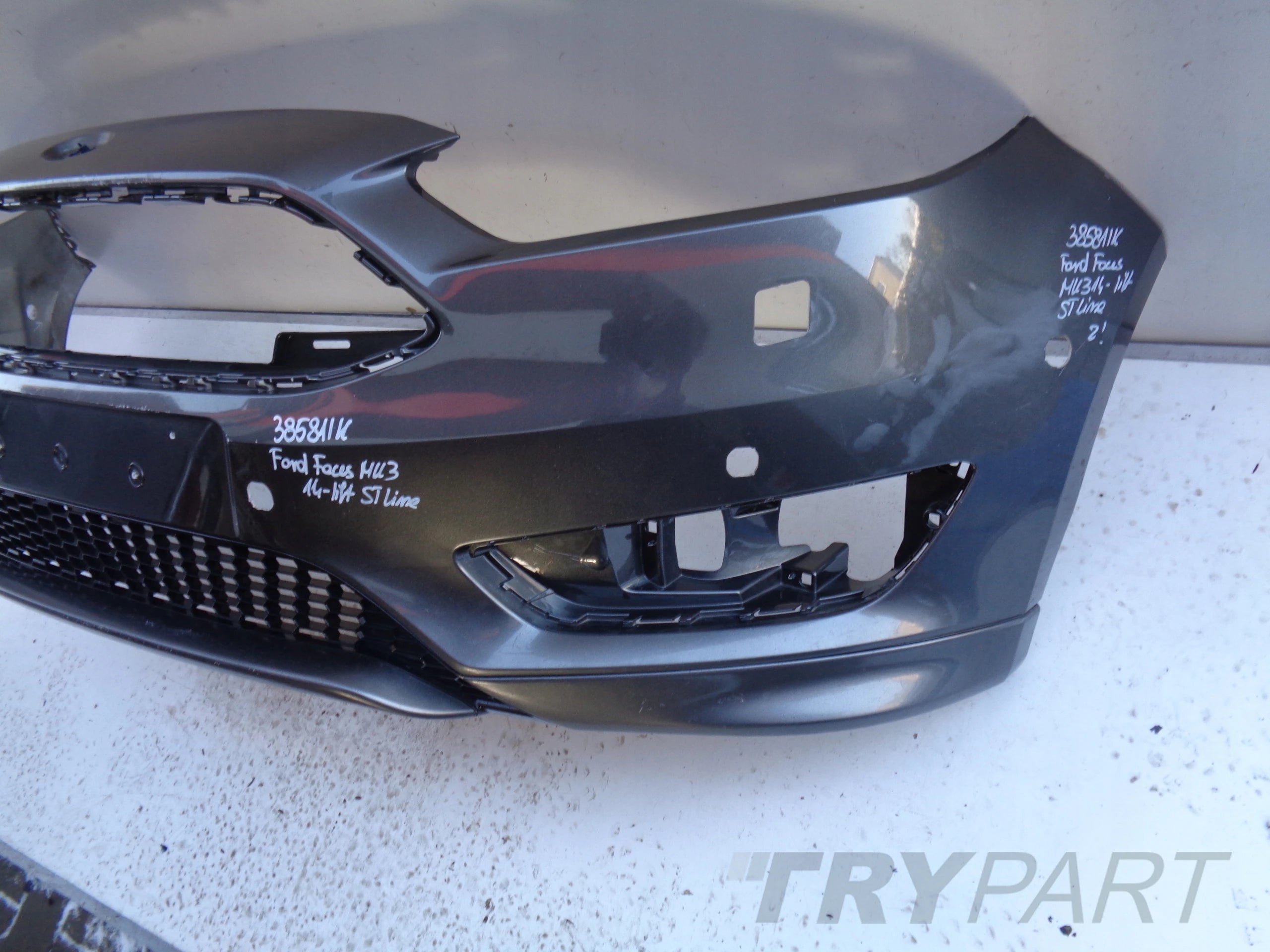 FRONT BUMPER FORD FOCUS MK3 14- LIFT ST LINE NO. 38581