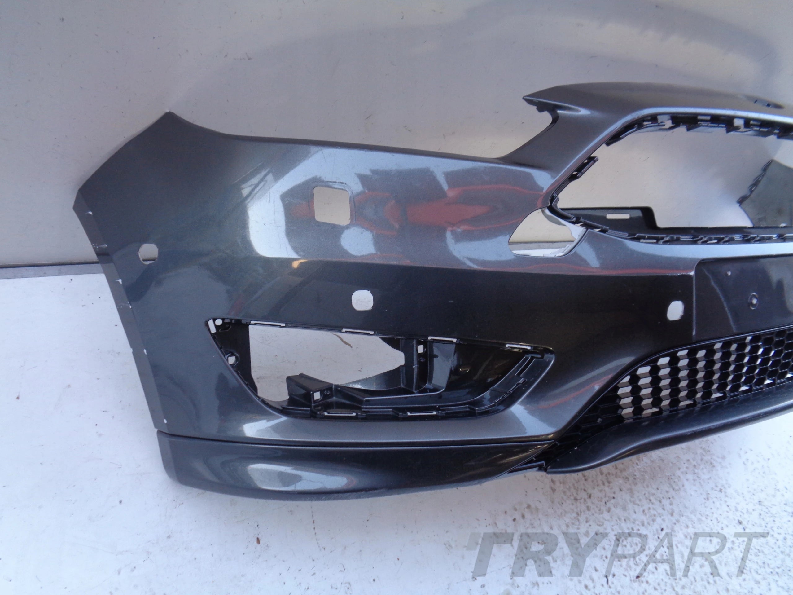 FRONT BUMPER FORD FOCUS MK3 14- LIFT ST LINE NO. 38581