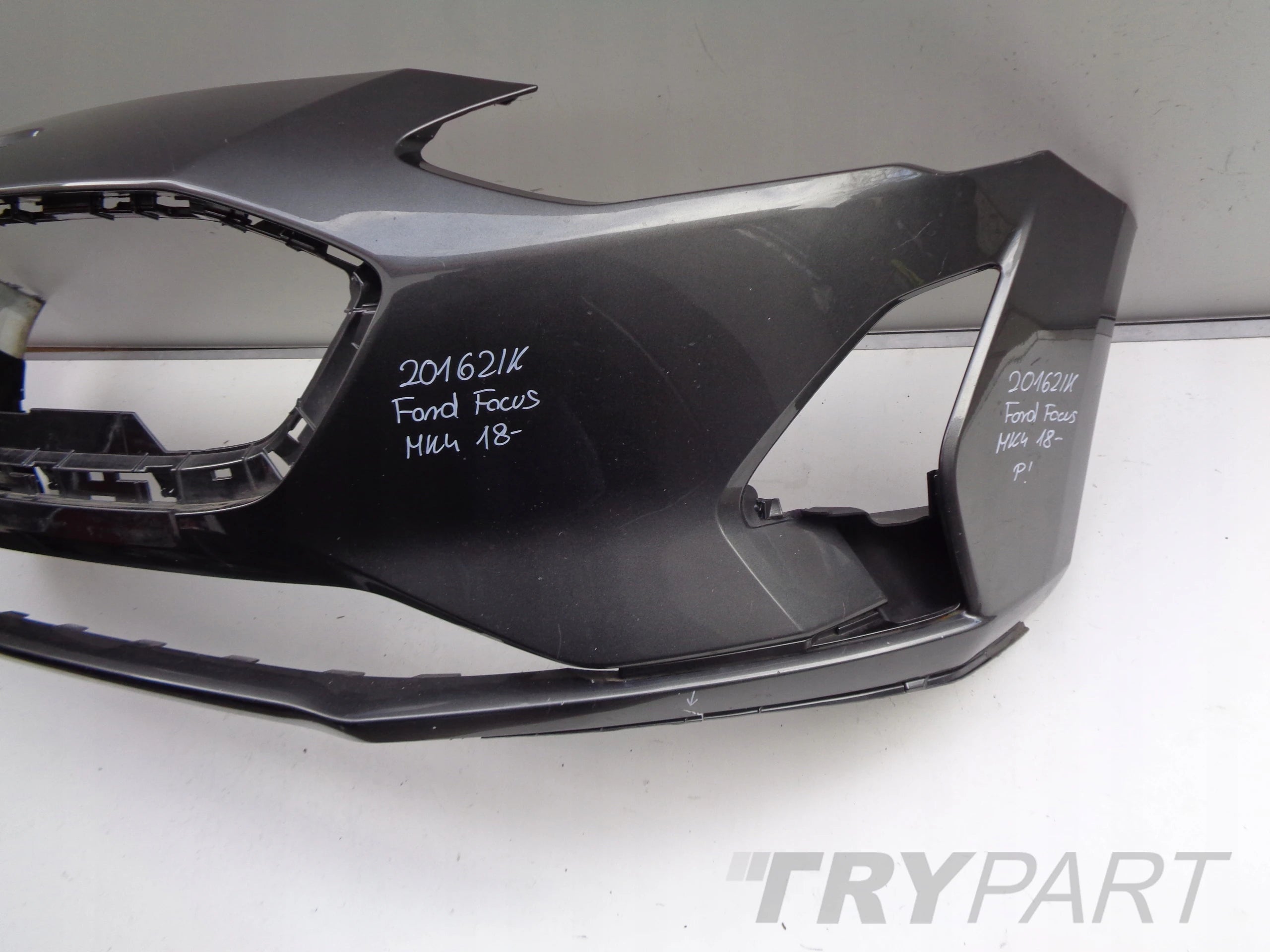FRONT BUMPER FORD FOCUS MK4 18- NO. 20162