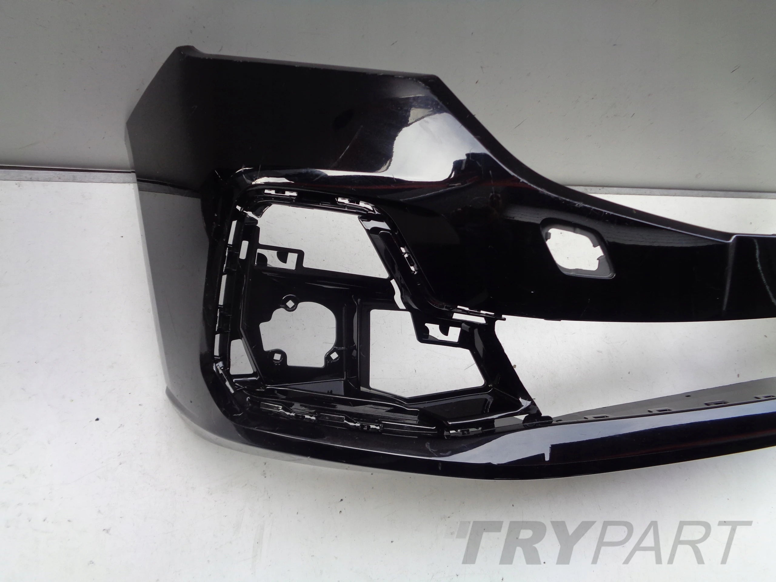 FRONT BUMPER FORD TRANSIT CONNECT III 22- 28921