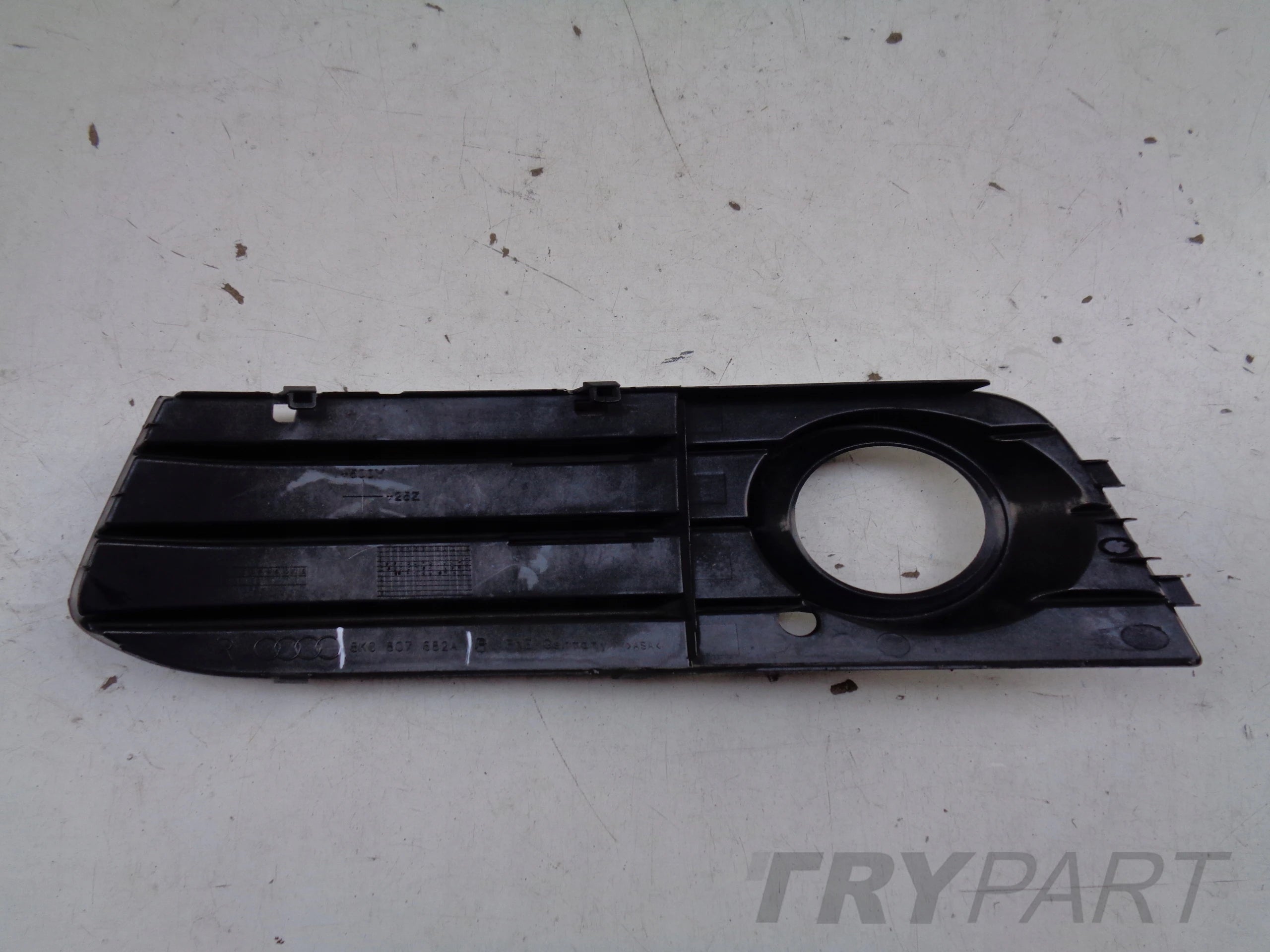 FRONT BUMPER GRILLE RIGHT AUDI A4 B8 8K 8K0 07-11