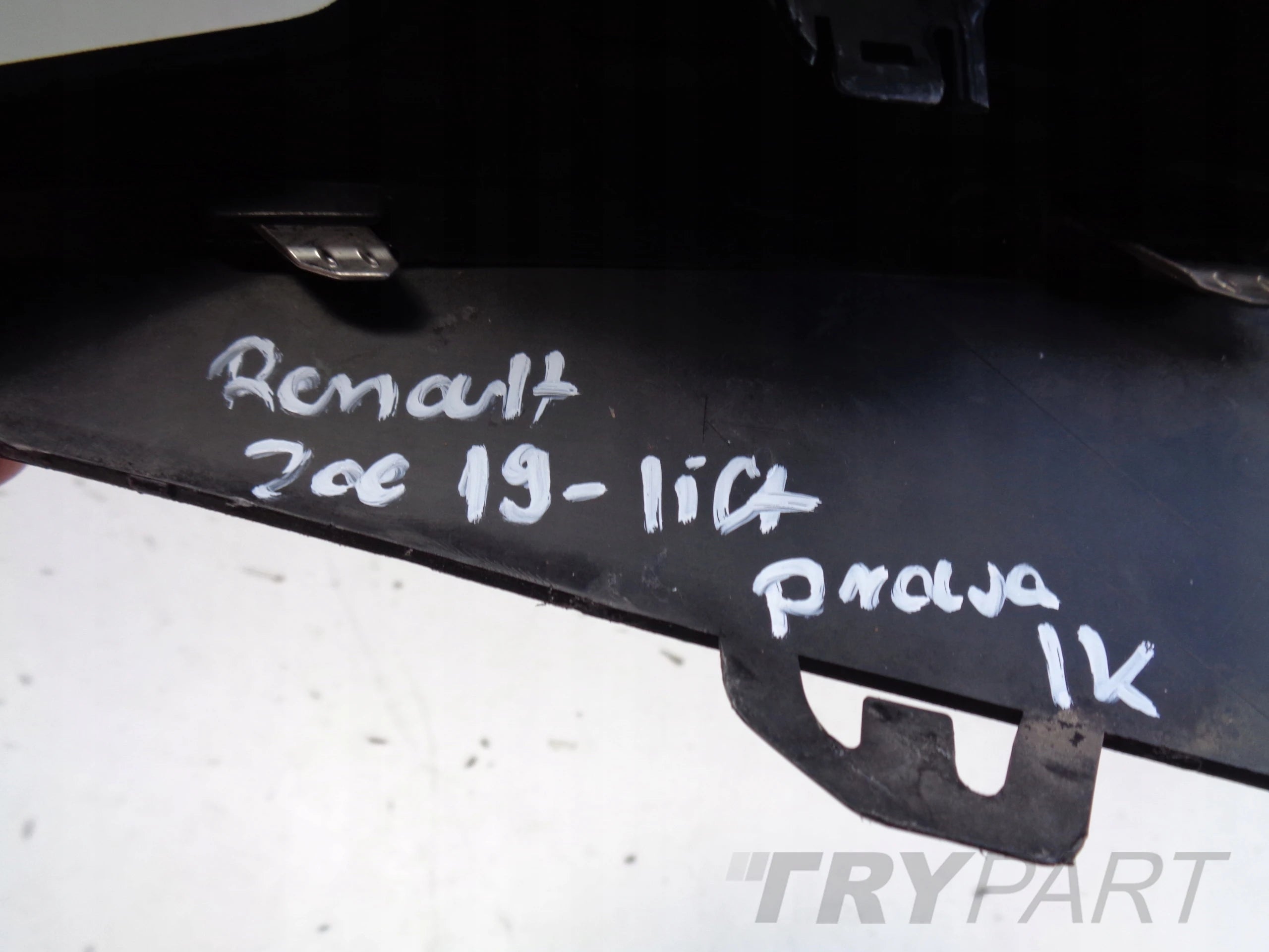 FRONT BUMPER GRILLE RIGHT RENAULT ZOE II 19- FACELIFT