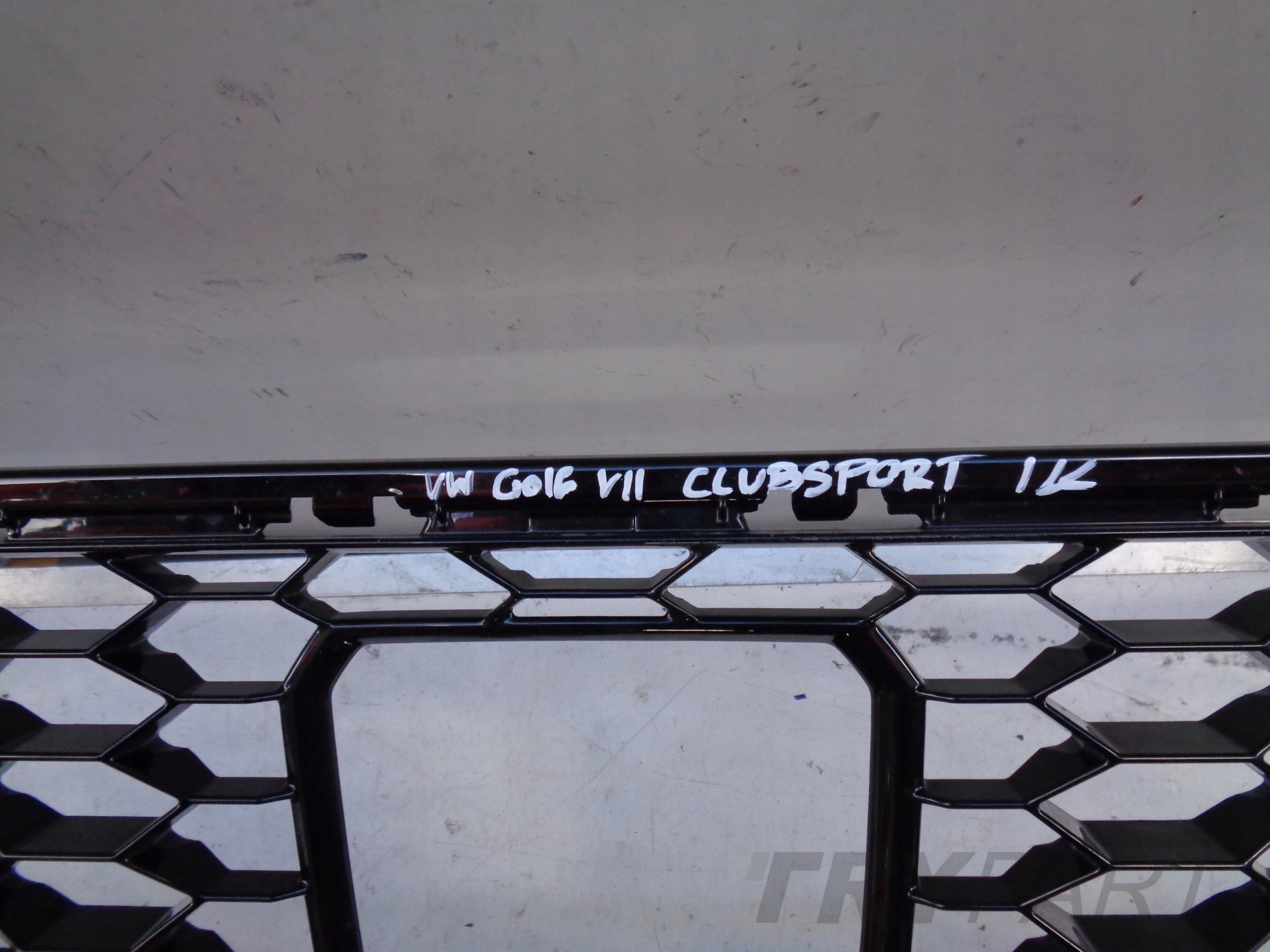 FRONT BUMPER GRILLE VW GOLF VII 7 GTI CLUBSPORT 5G 5G0