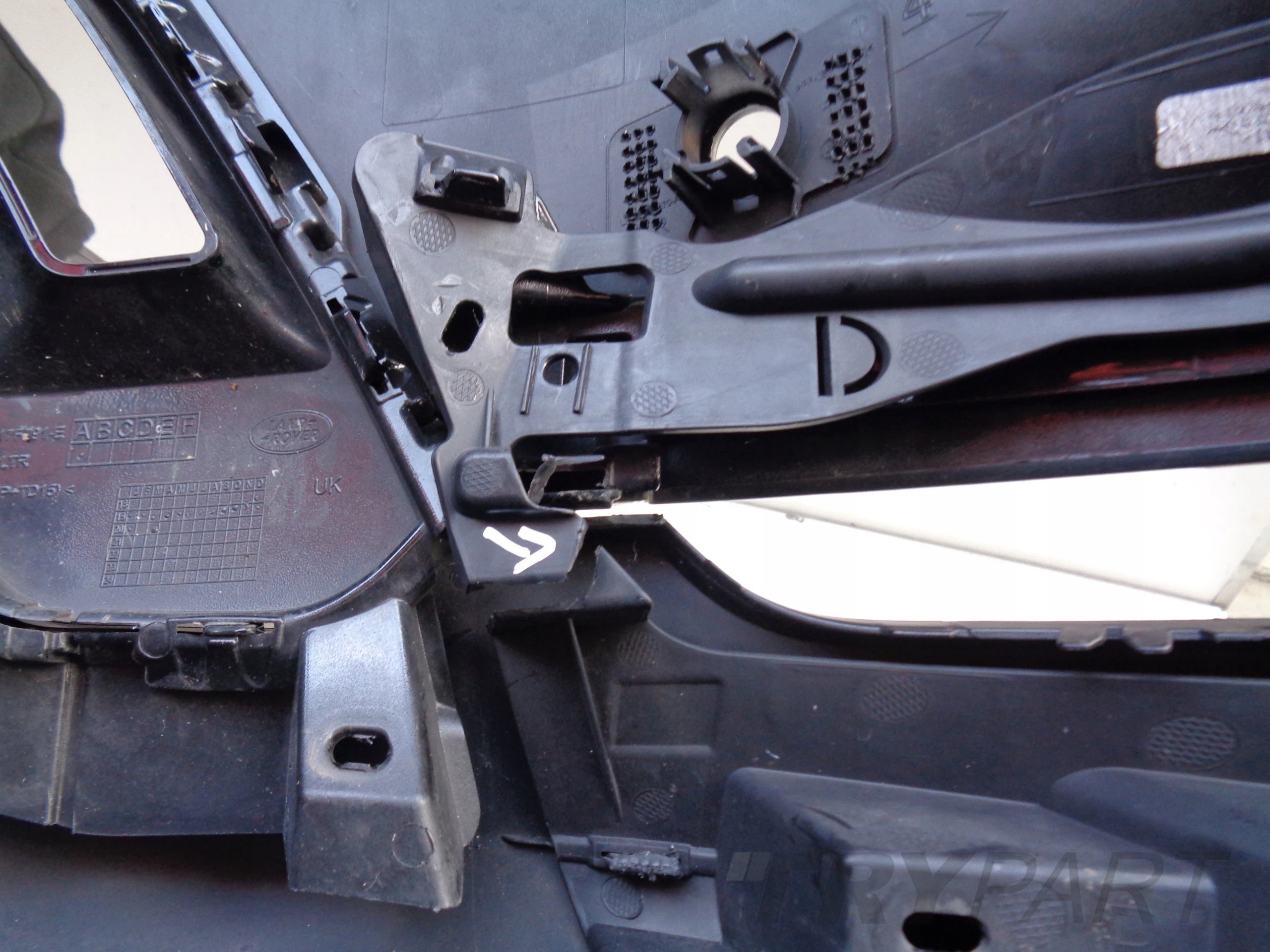 FRONT BUMPER LAND ROVER DISCOVERY SPORT 19- LIFT DYNAMIC NO. 45091