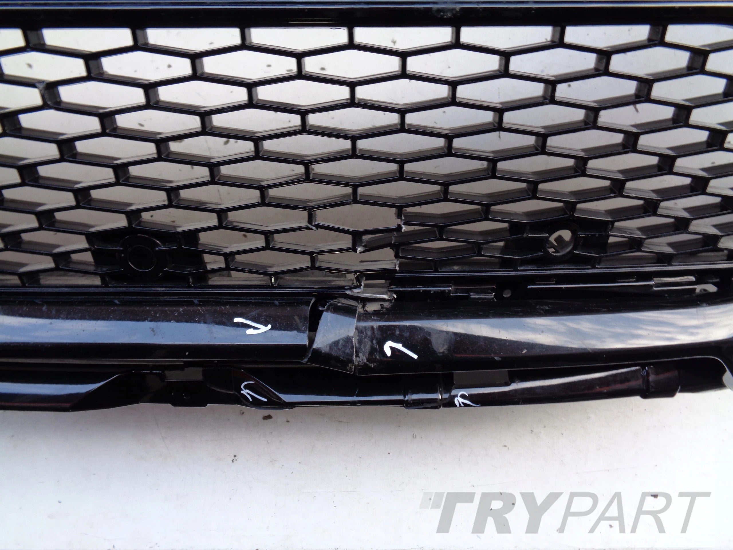 FRONT BUMPER LAND ROVER DISCOVERY SPORT 19- LIFT DYNAMIC NO. 45091