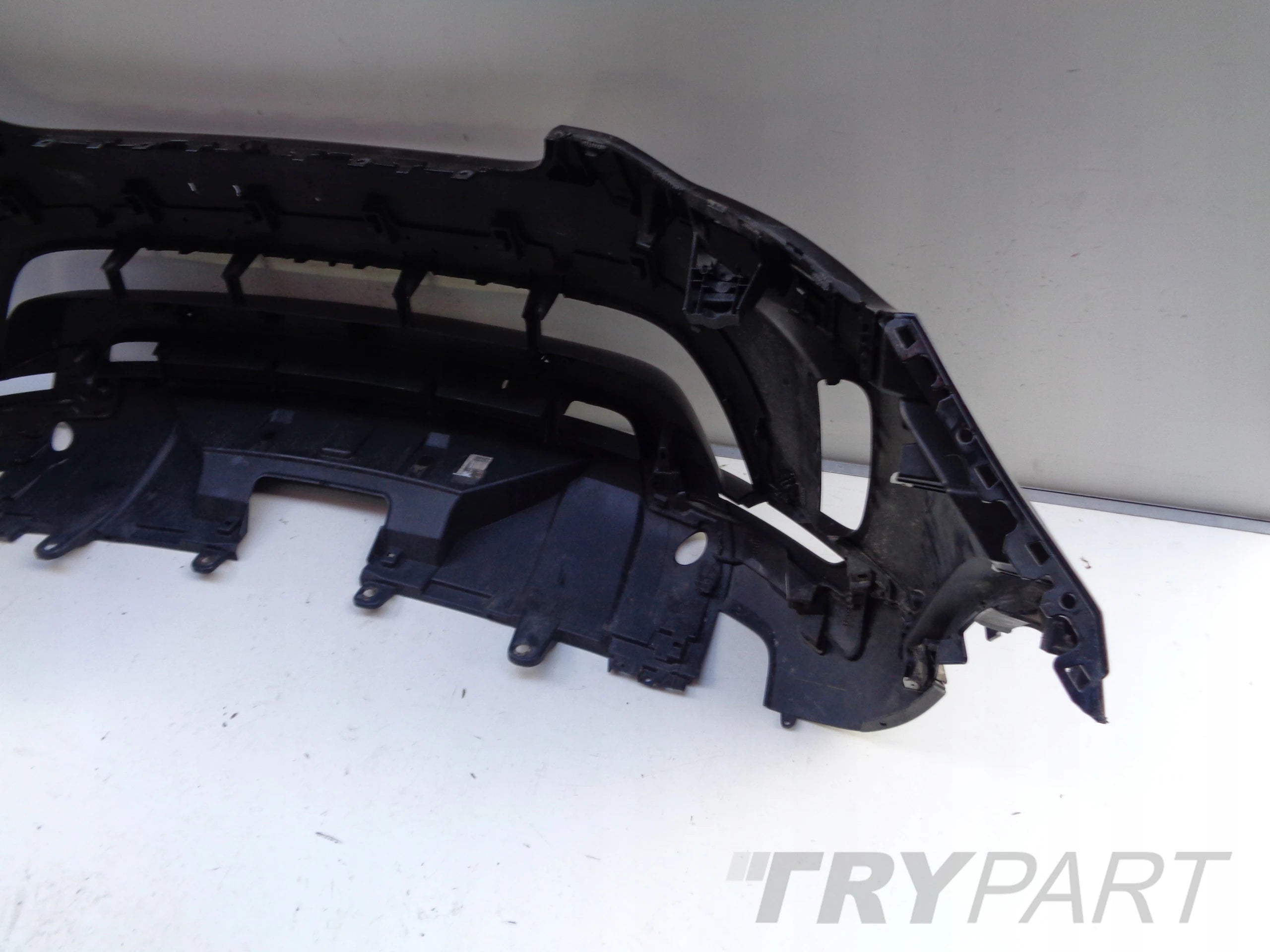 FRONT BUMPER LAND ROVER DISCOVERY V DYNAMIC 17-
