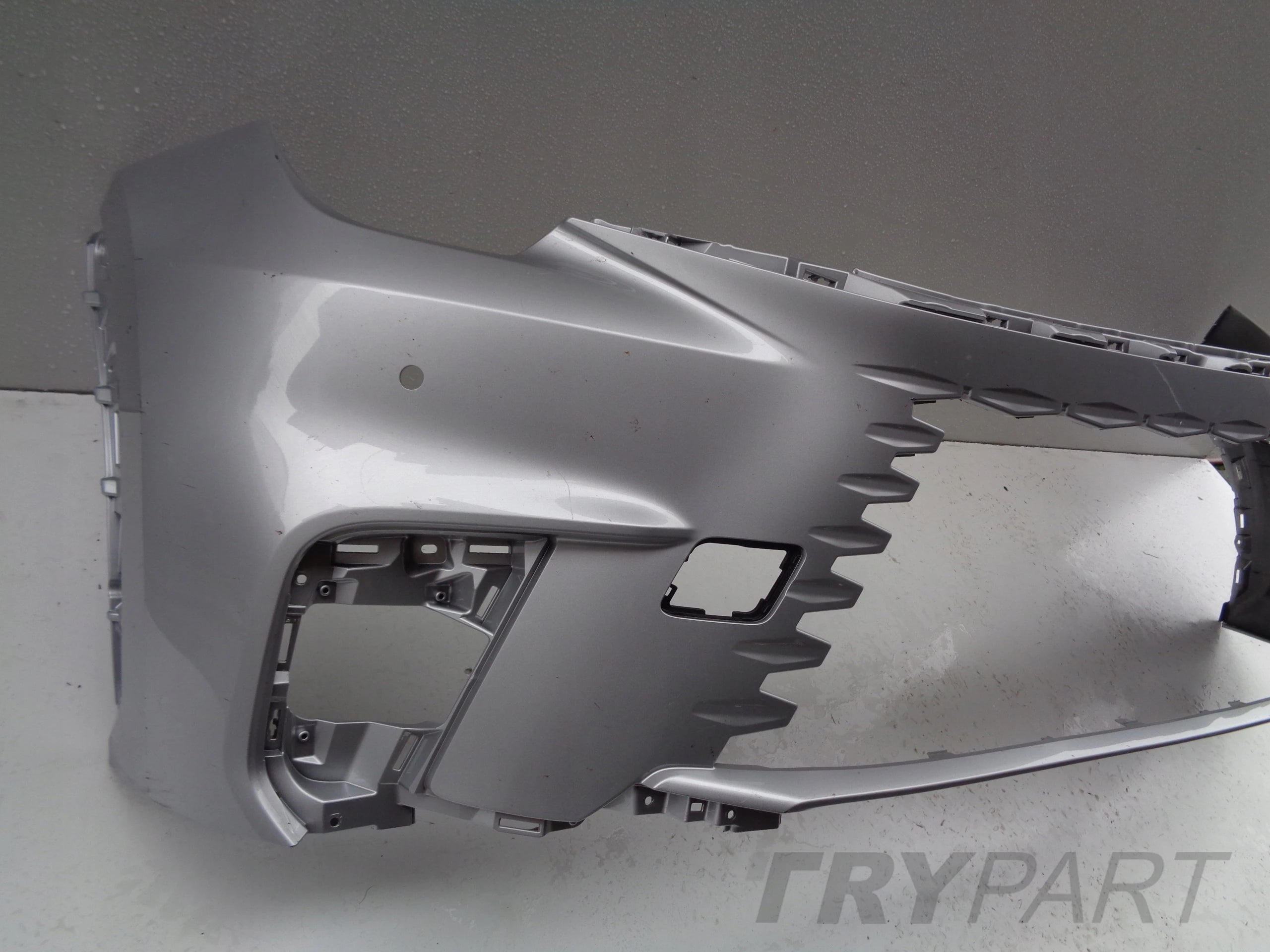 FRONT BUMPER LEXUS LBX 24- NO. 48553
