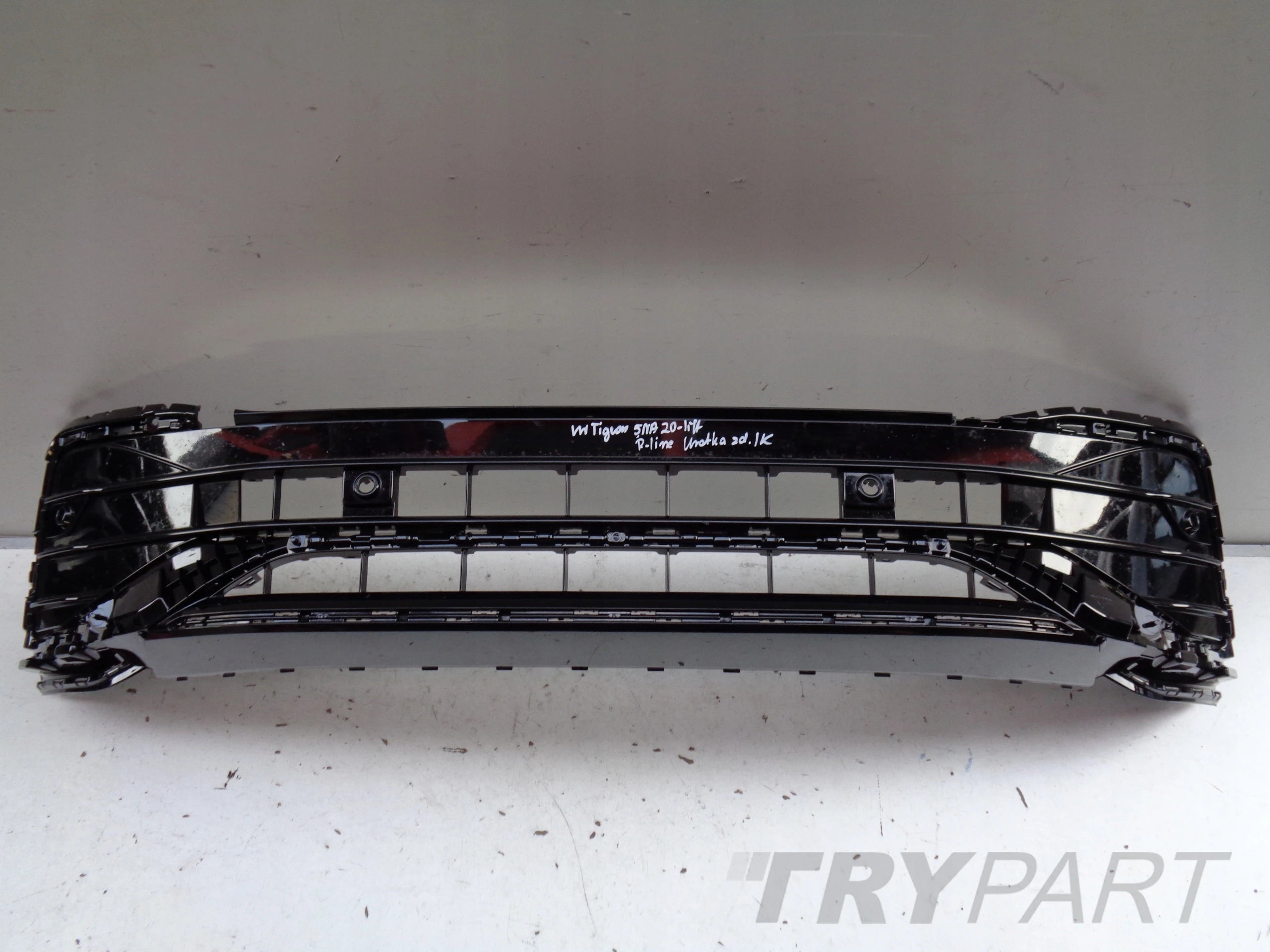FRONT BUMPER LIP GRILL VW TIGUAN 5NA 20- LIFT R-LINE