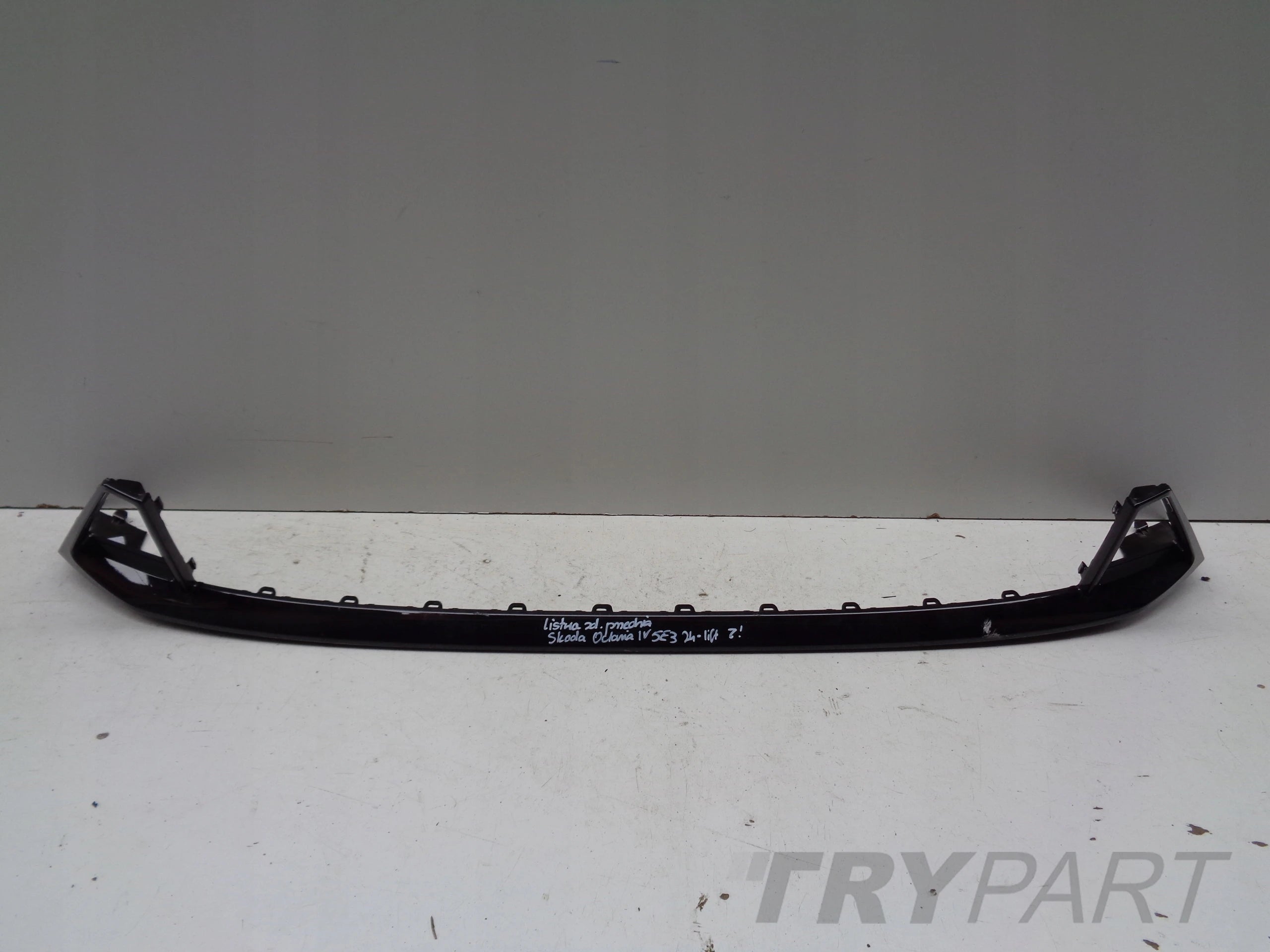 FRONT BUMPER LOWER STRIP SPOILER SKODA OCTAVIA IV 4 5E3 23- FACELIFT